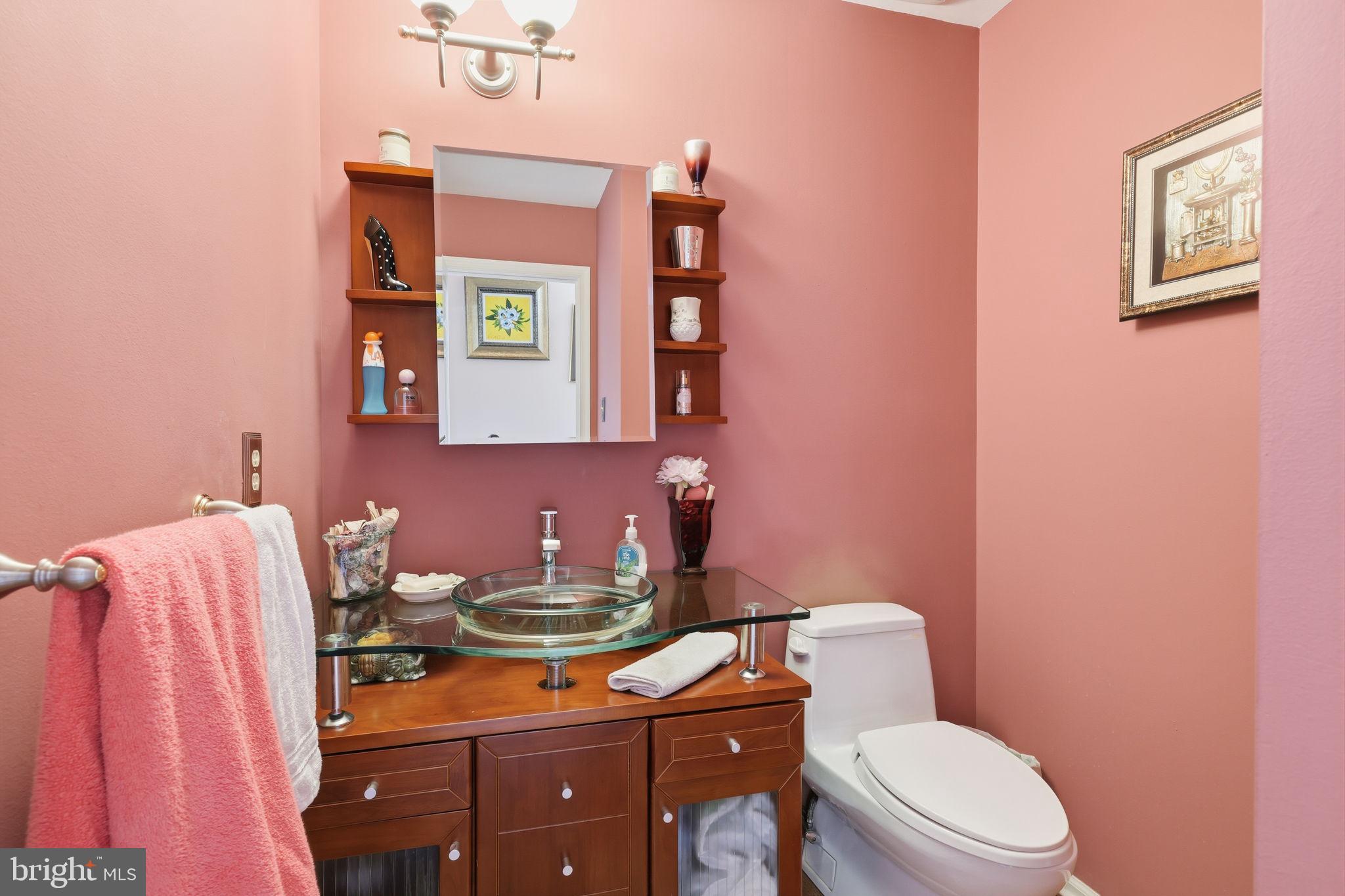 MEADOW GLEN - Residential