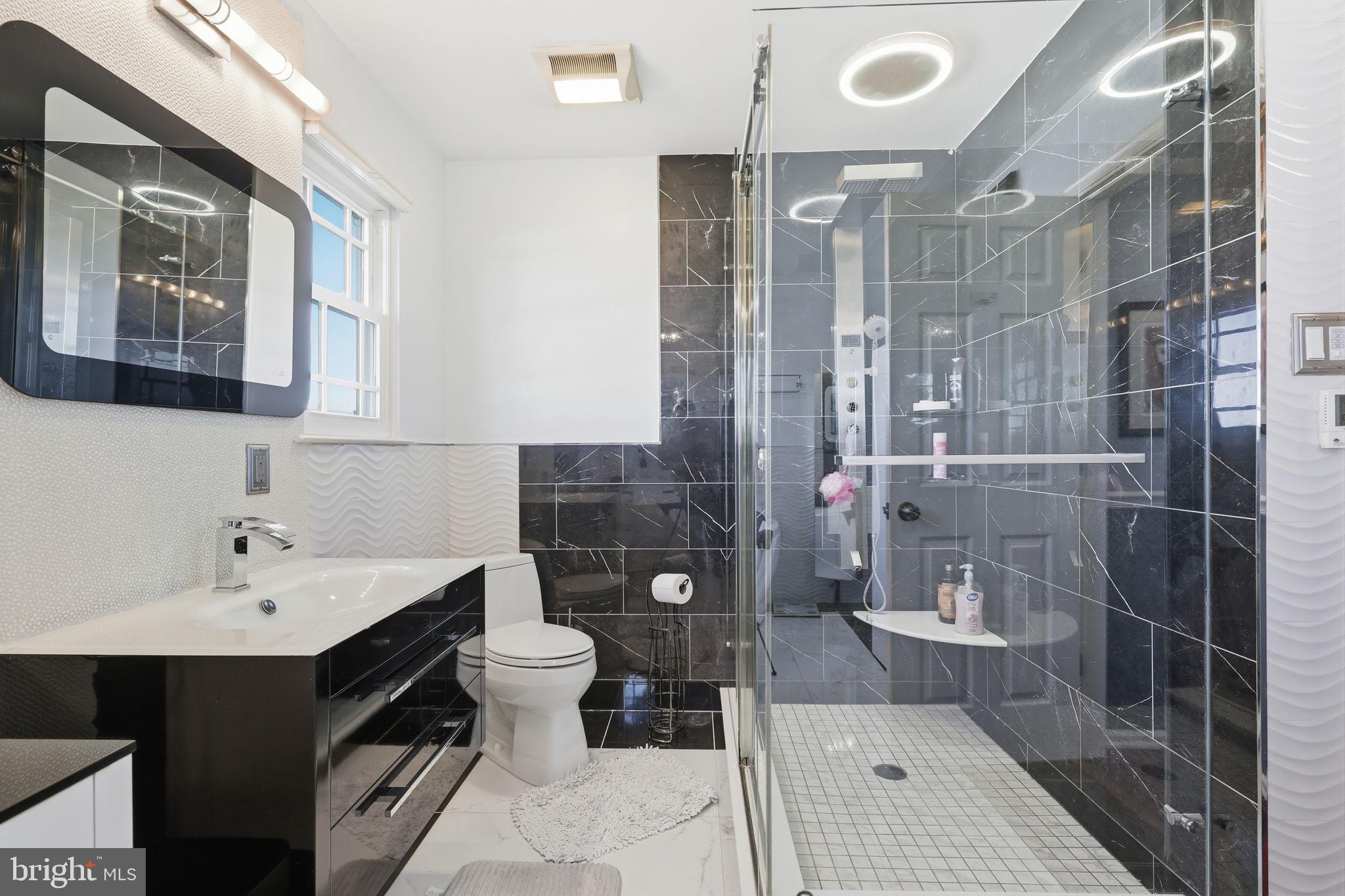 MEADOW GLEN - Residential