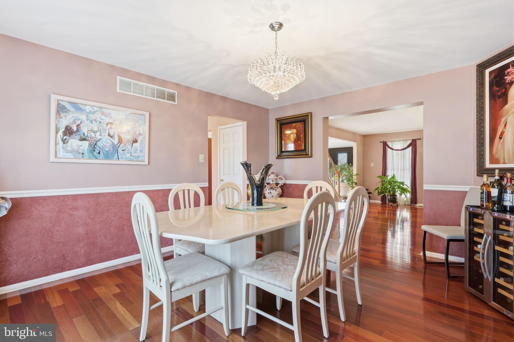 MEADOW GLEN - Residential