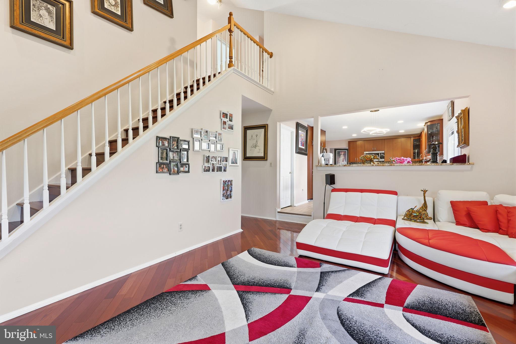 MEADOW GLEN - Residential