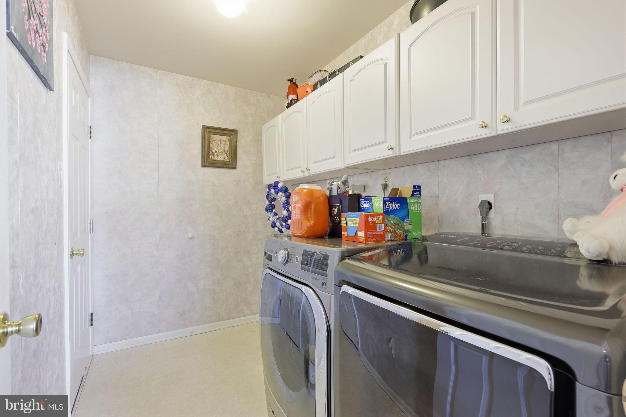 MEADOW GLEN - Residential