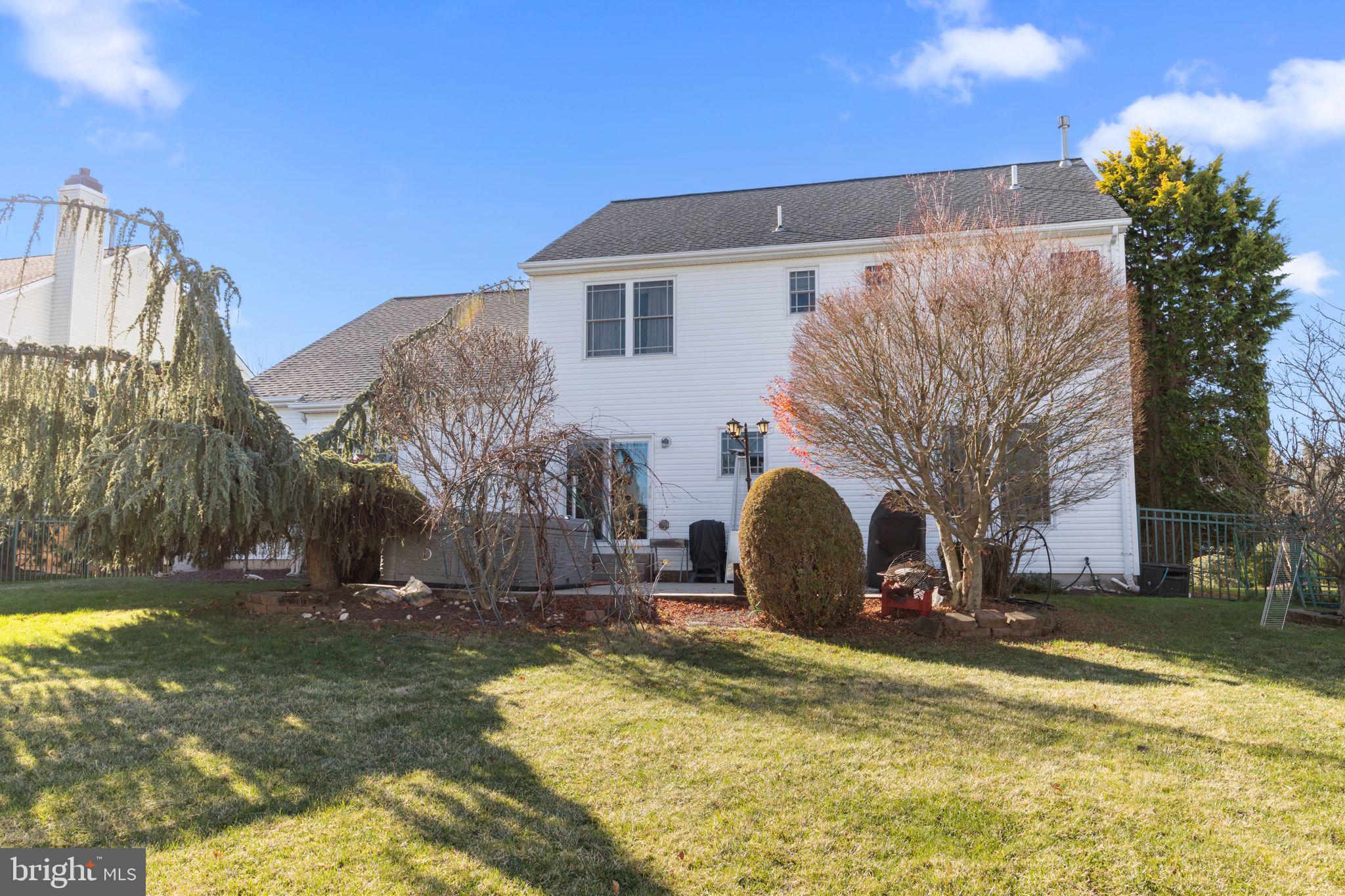 MEADOW GLEN - Residential