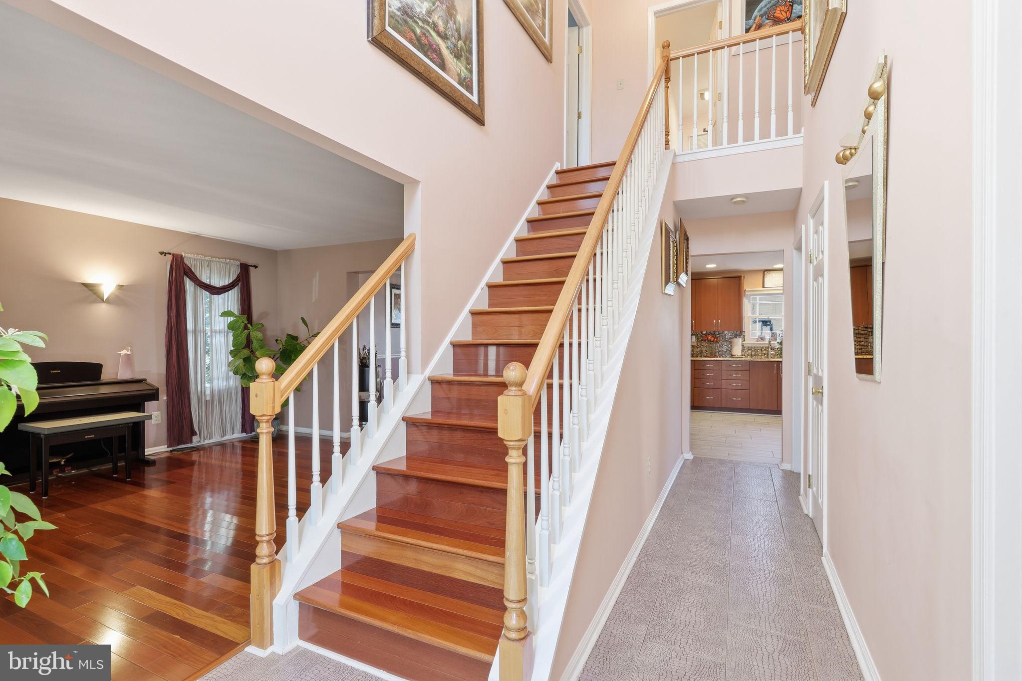 MEADOW GLEN - Residential