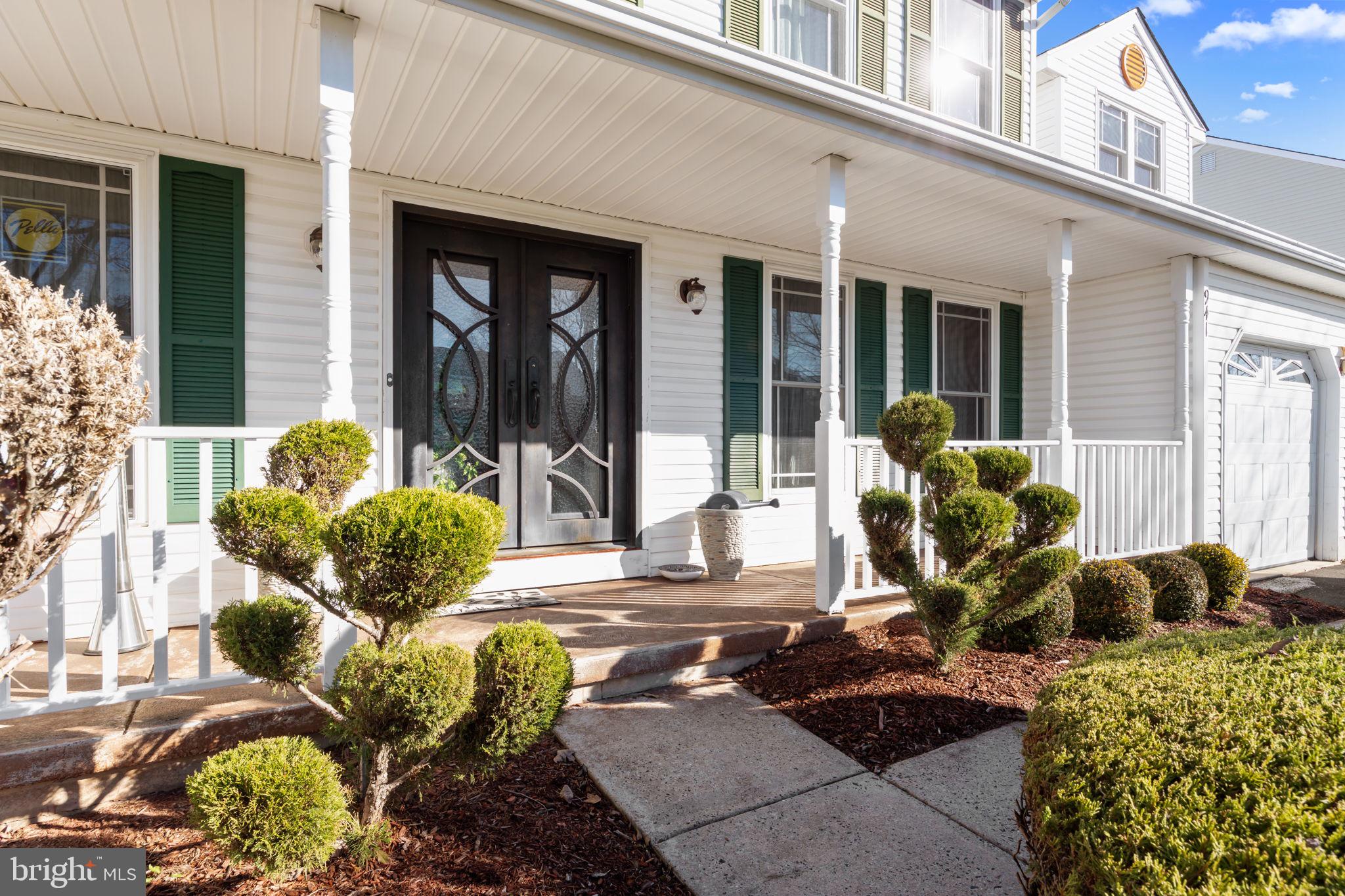 MEADOW GLEN - Residential