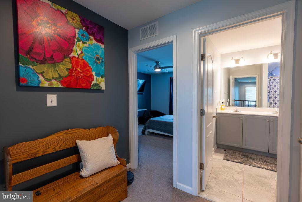 ASPEN GREENS - Residential