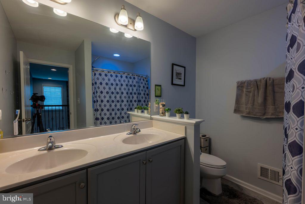 ASPEN GREENS - Residential