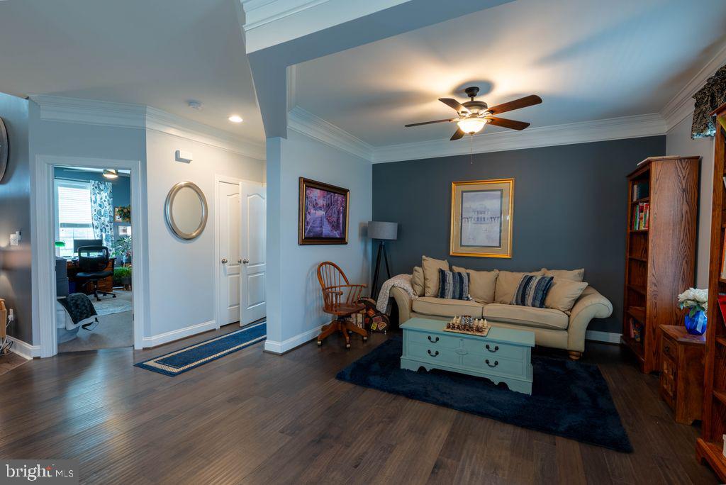 ASPEN GREENS - Residential