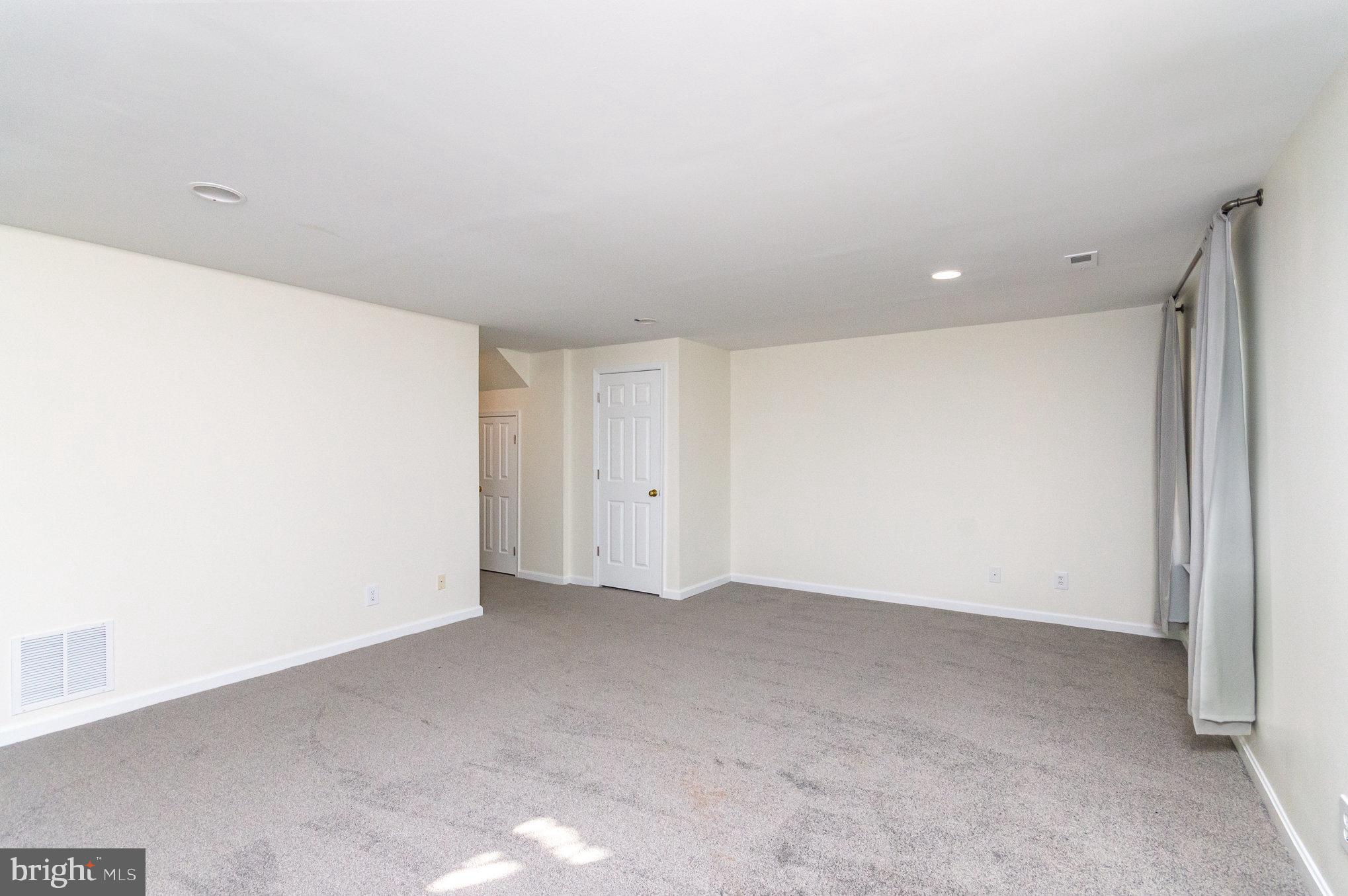 RIDGELEIGH - Residential Lease