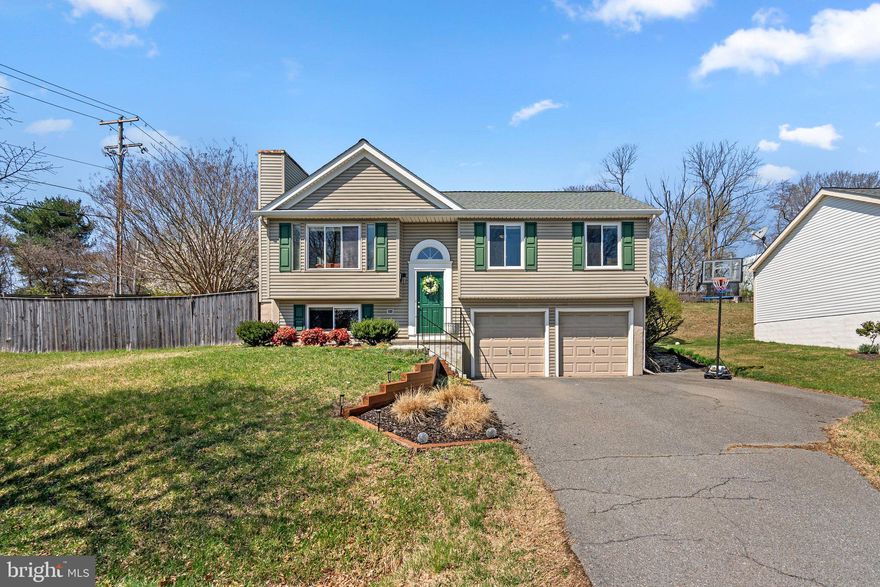 Amazing Single Family home in desirable Sweepstakes neighborhood - away from the hustle and bustle but close to everything! ! Home features Living Room with vaulted ceiling, Dining Room with new sliding doors to deck, Kitchen with stainless steel appliances, 3 bedrooms and 2 full bathrooms.  The Master Bedroom Suite has a large great room addition with Master Bathroom, Sitting Area with  skylights and access to backyard.  Lower Level features a Powder Room, large Recreation Room Flex Area with fireplace - presently being used as an office area and  extra Bedroom area, Utility Room with washer and dryer and entrance to a 2 car garage.  The backyard is amazing with deck for summer barbecues and large play area for the kids.  Nearby is Damascus Regional Park with its many trails and ball fields.  Come see this fabulous home - you'll love to call it your own.  Close to stores, restaurants, bus and I-270 just minutes away!