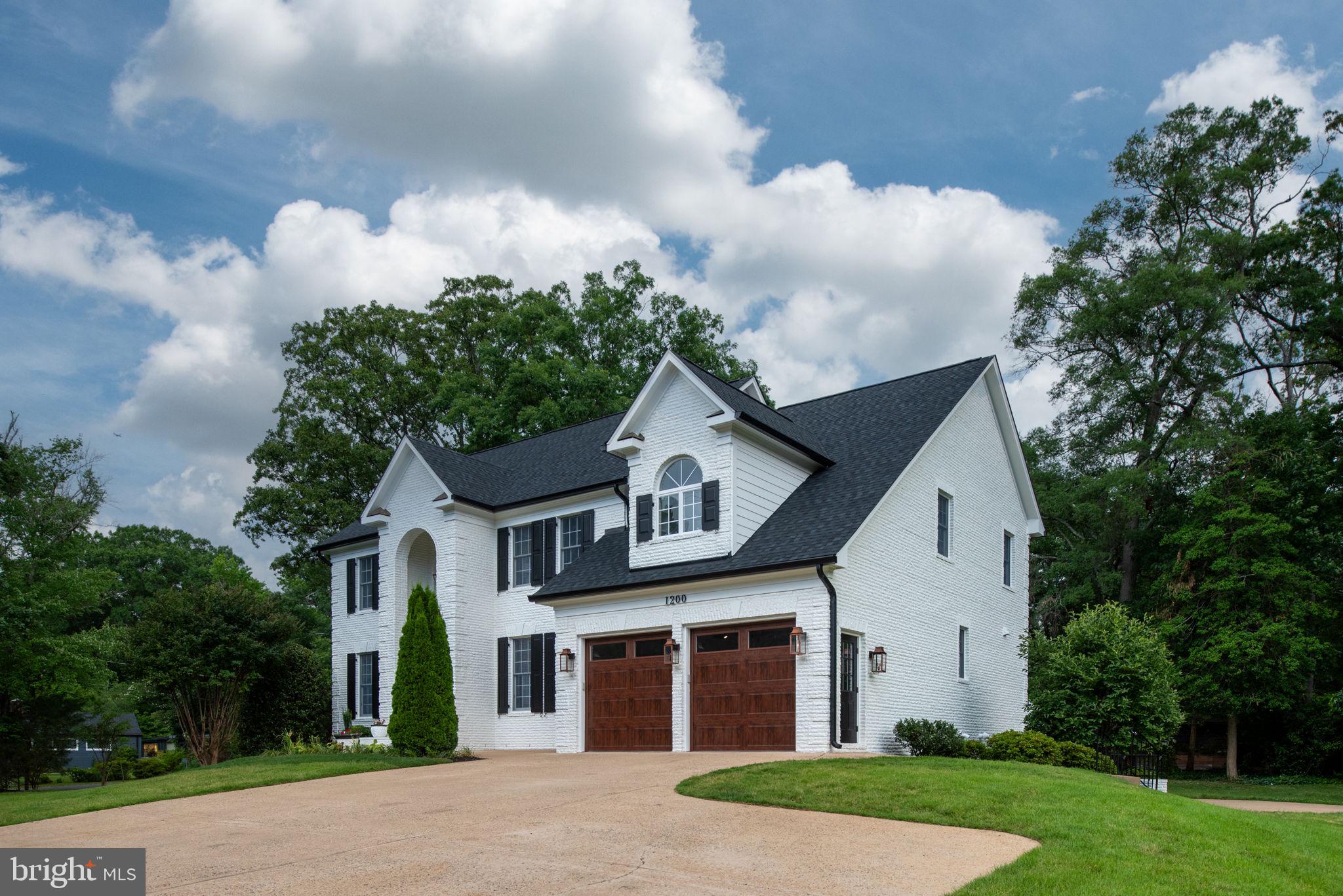 1200 ALEXANDRIA AVENUE