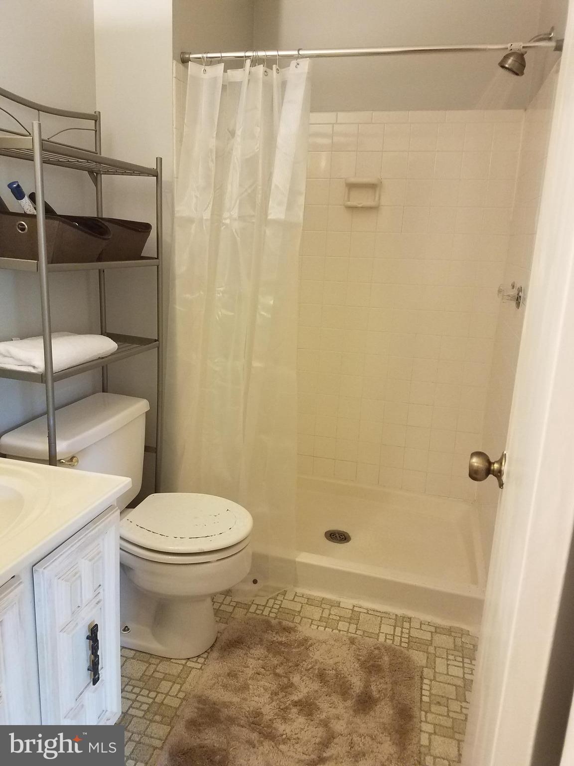 CHARLENE - Residential