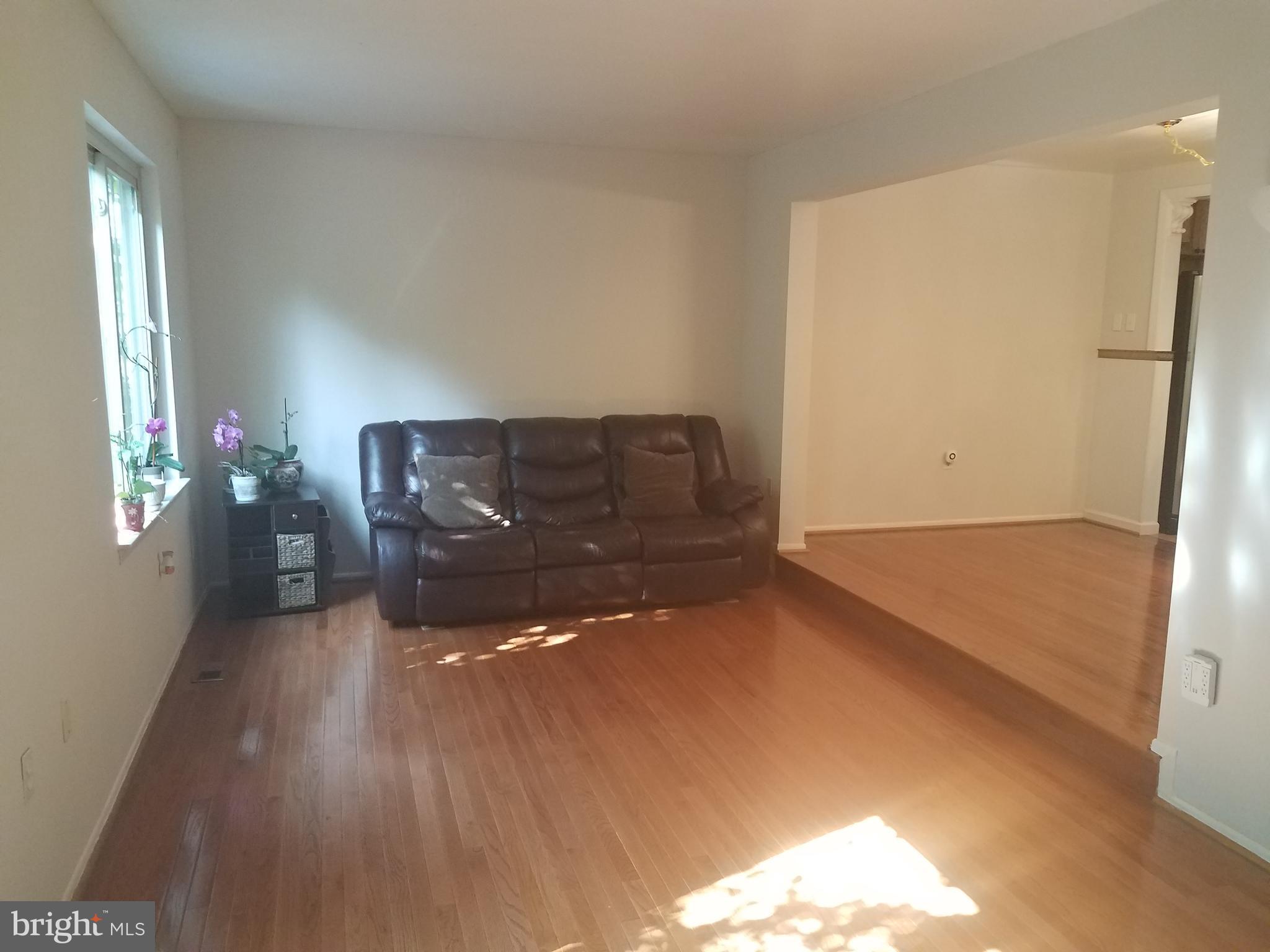 CHARLENE - Residential