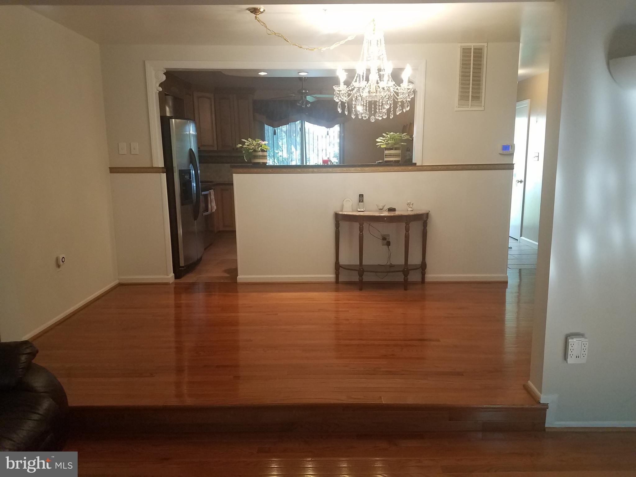 CHARLENE - Residential