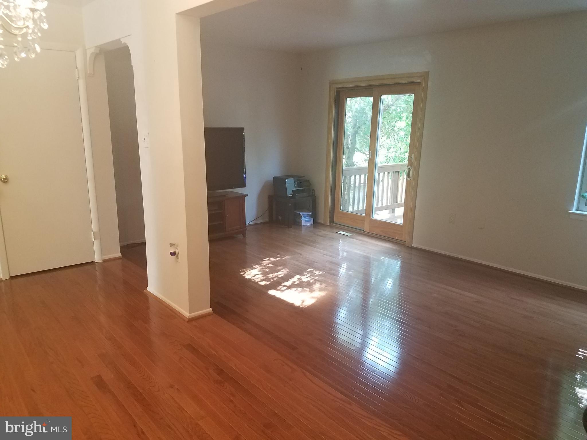 CHARLENE - Residential