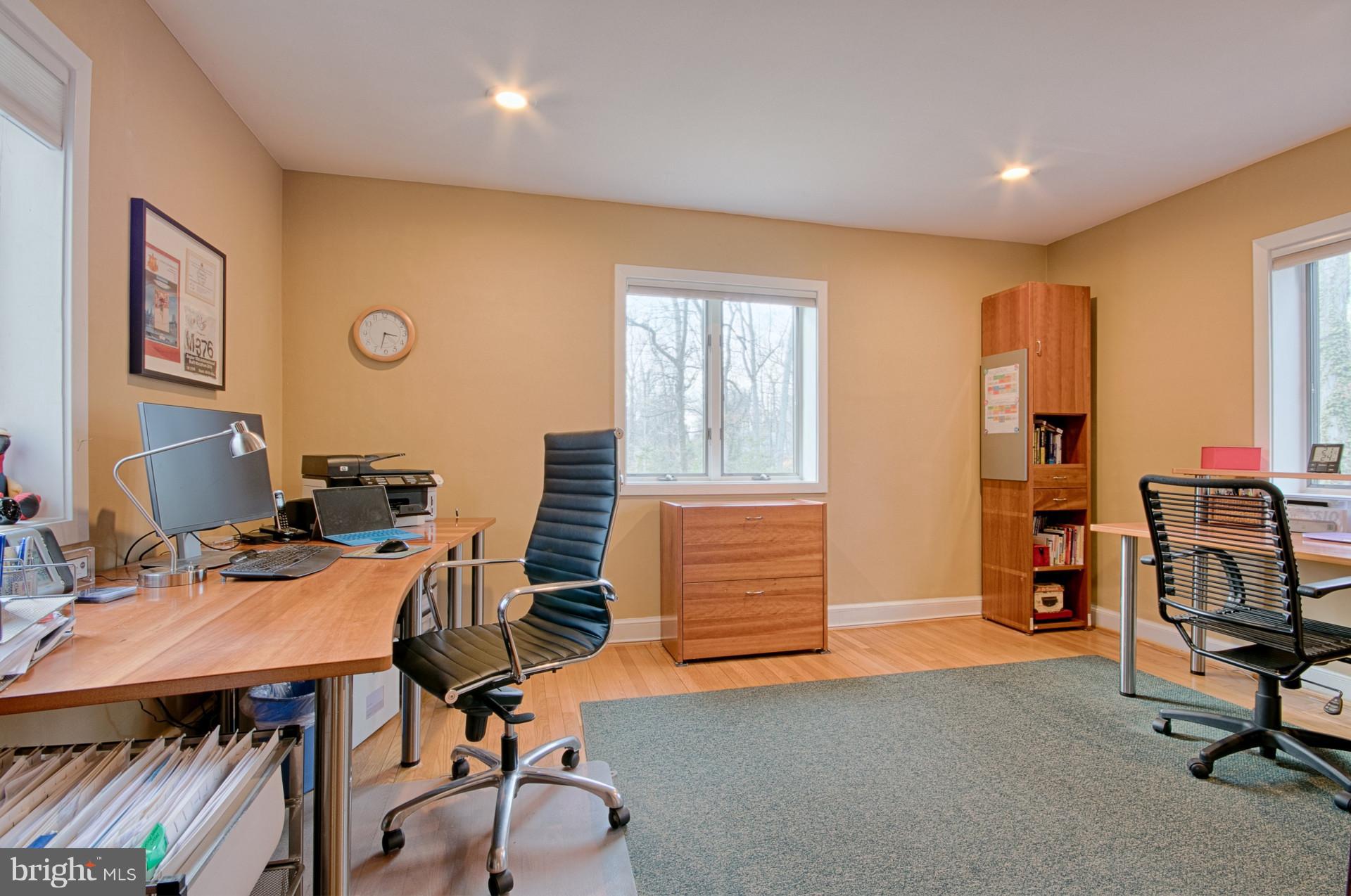 BRADLEY HILLS GROVE - Residential