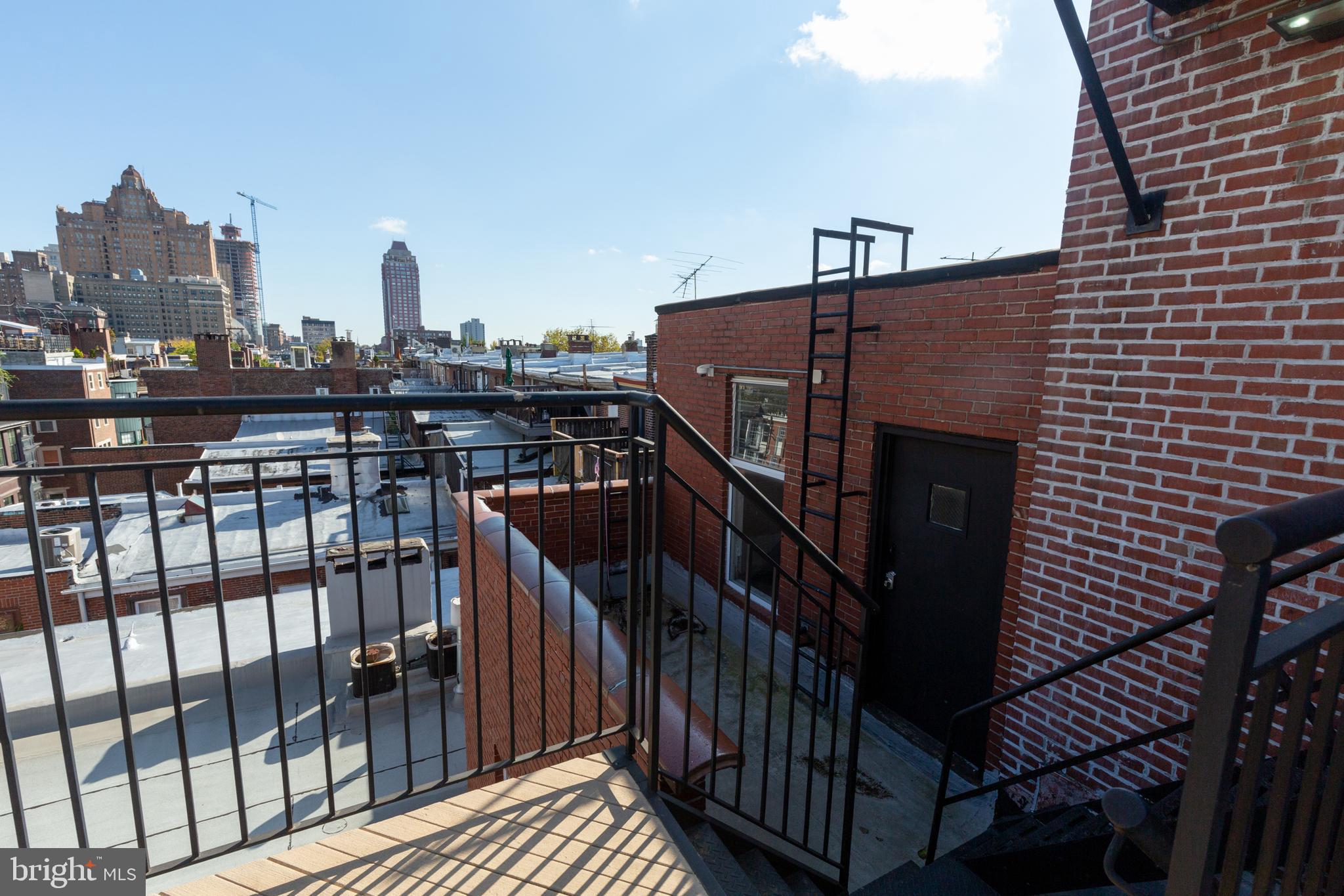 RITTENHOUSE SQUARE - Residential Lease