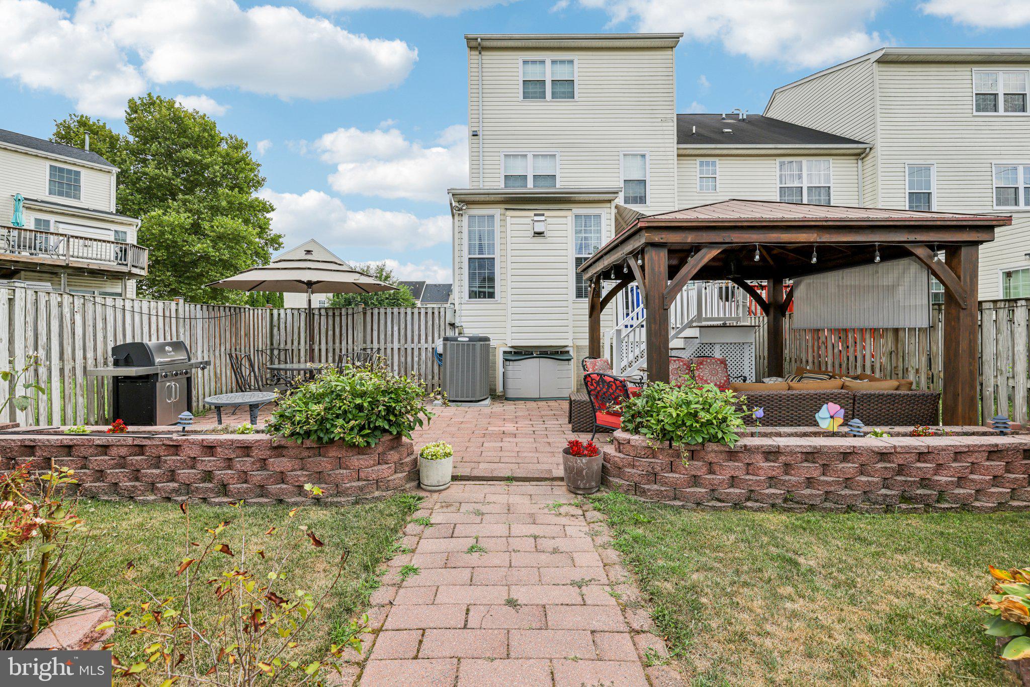 WESTVIEW PARK - Residential