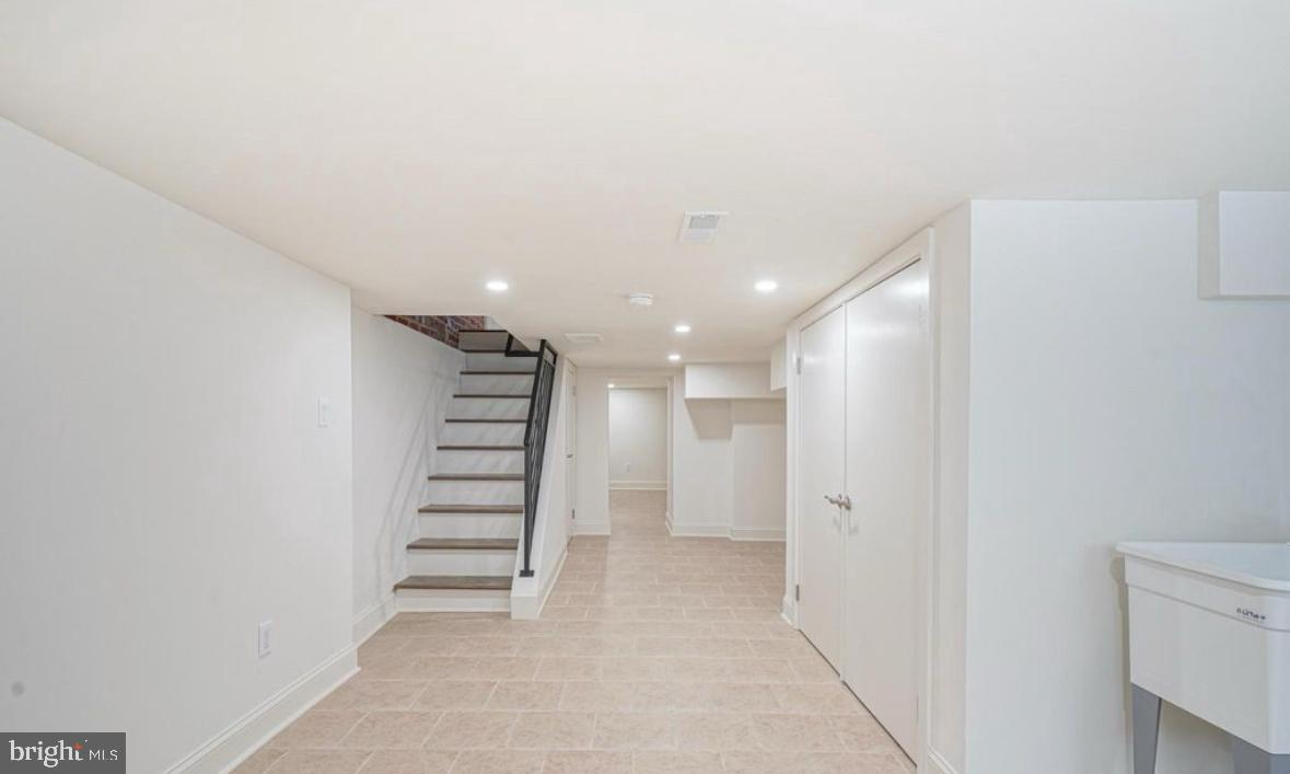 NEWBOLD - Residential