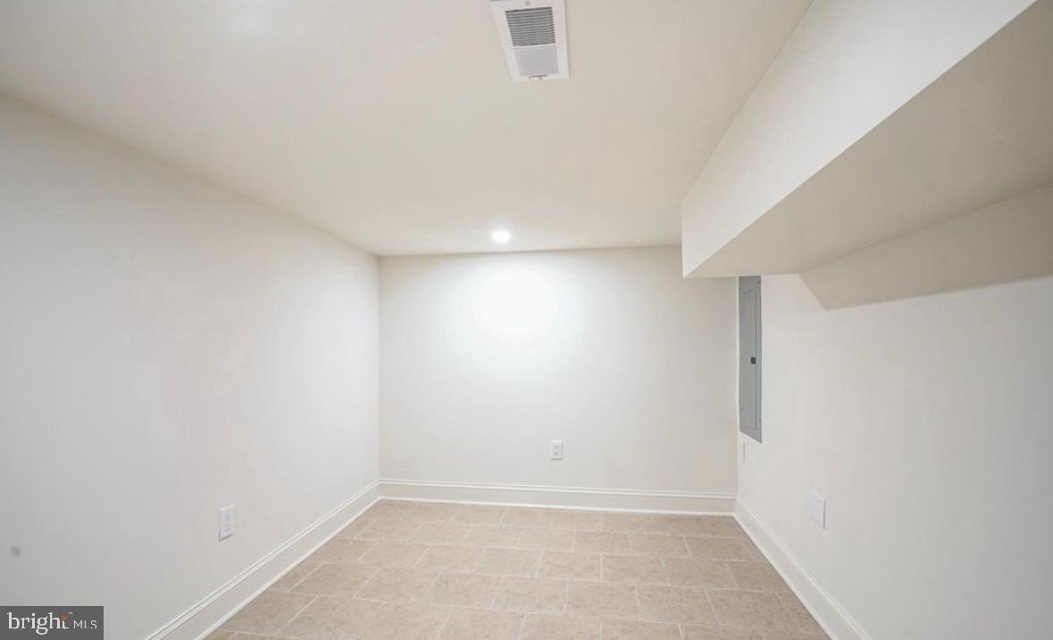 NEWBOLD - Residential