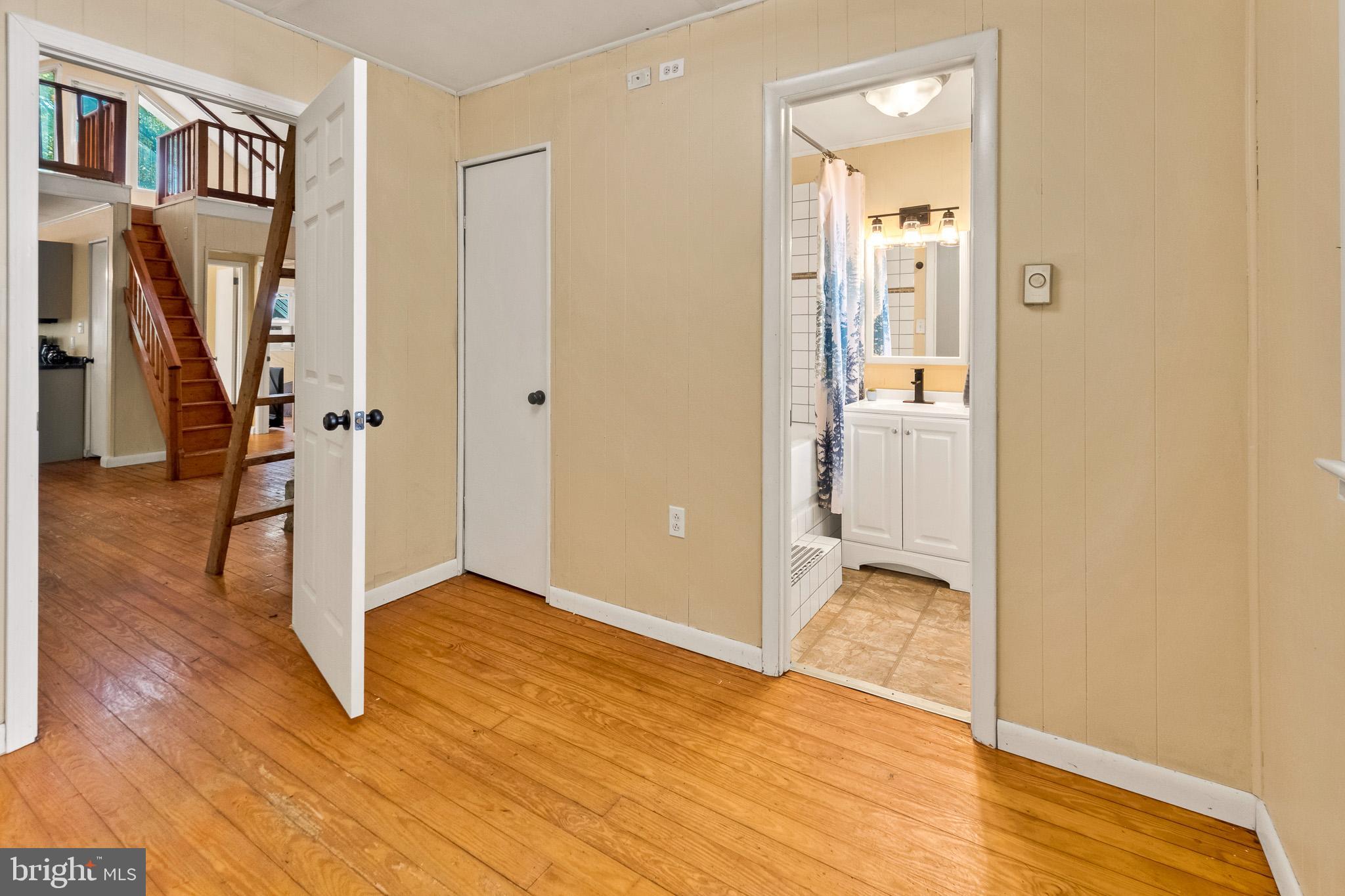 SHAWNEELAND - Residential