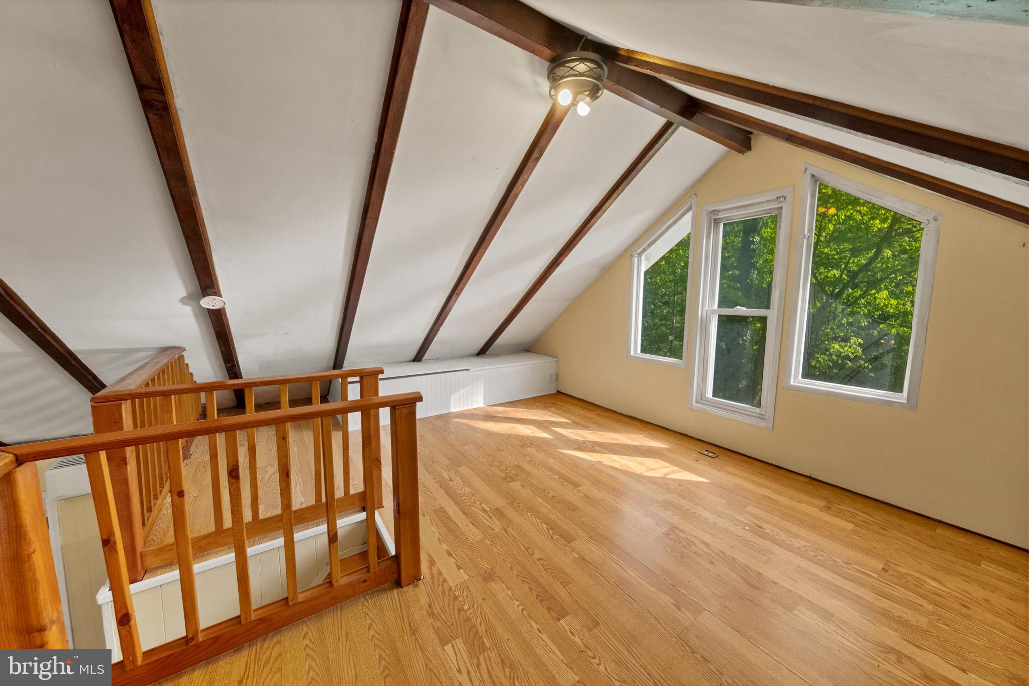 SHAWNEELAND - Residential