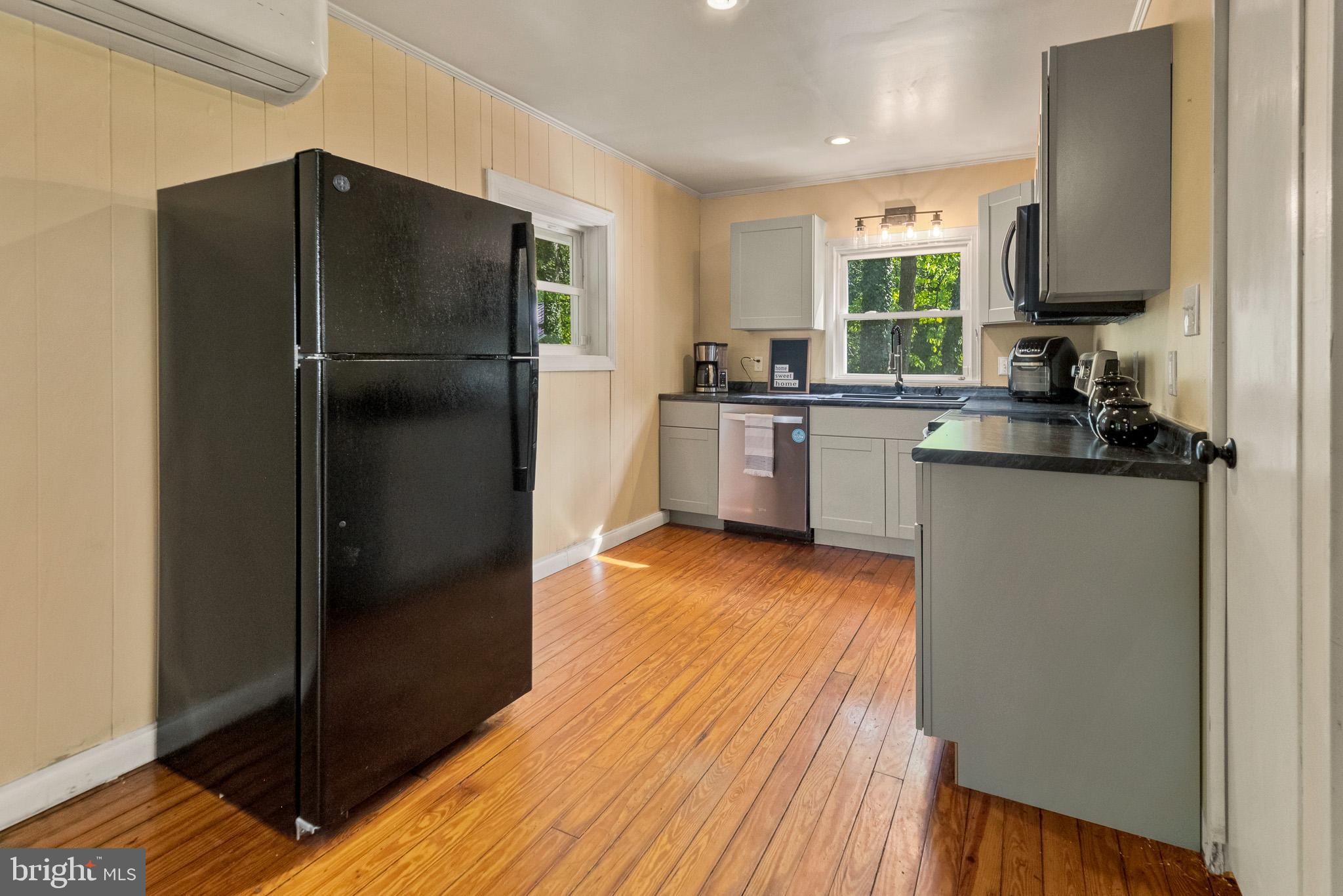 SHAWNEELAND - Residential