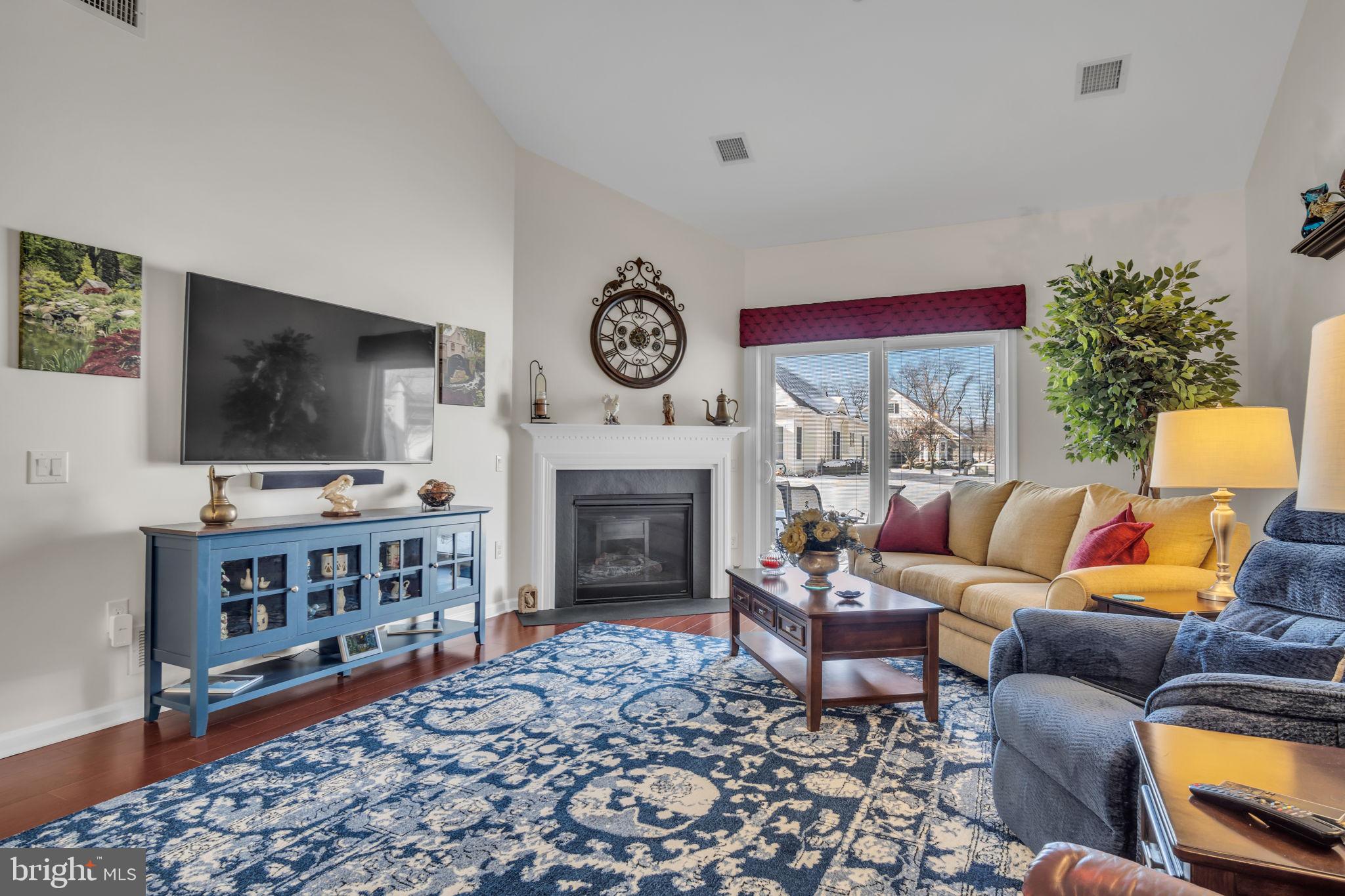 TRADITIONS OF AMERICA AT SILVER SPRING - Residential