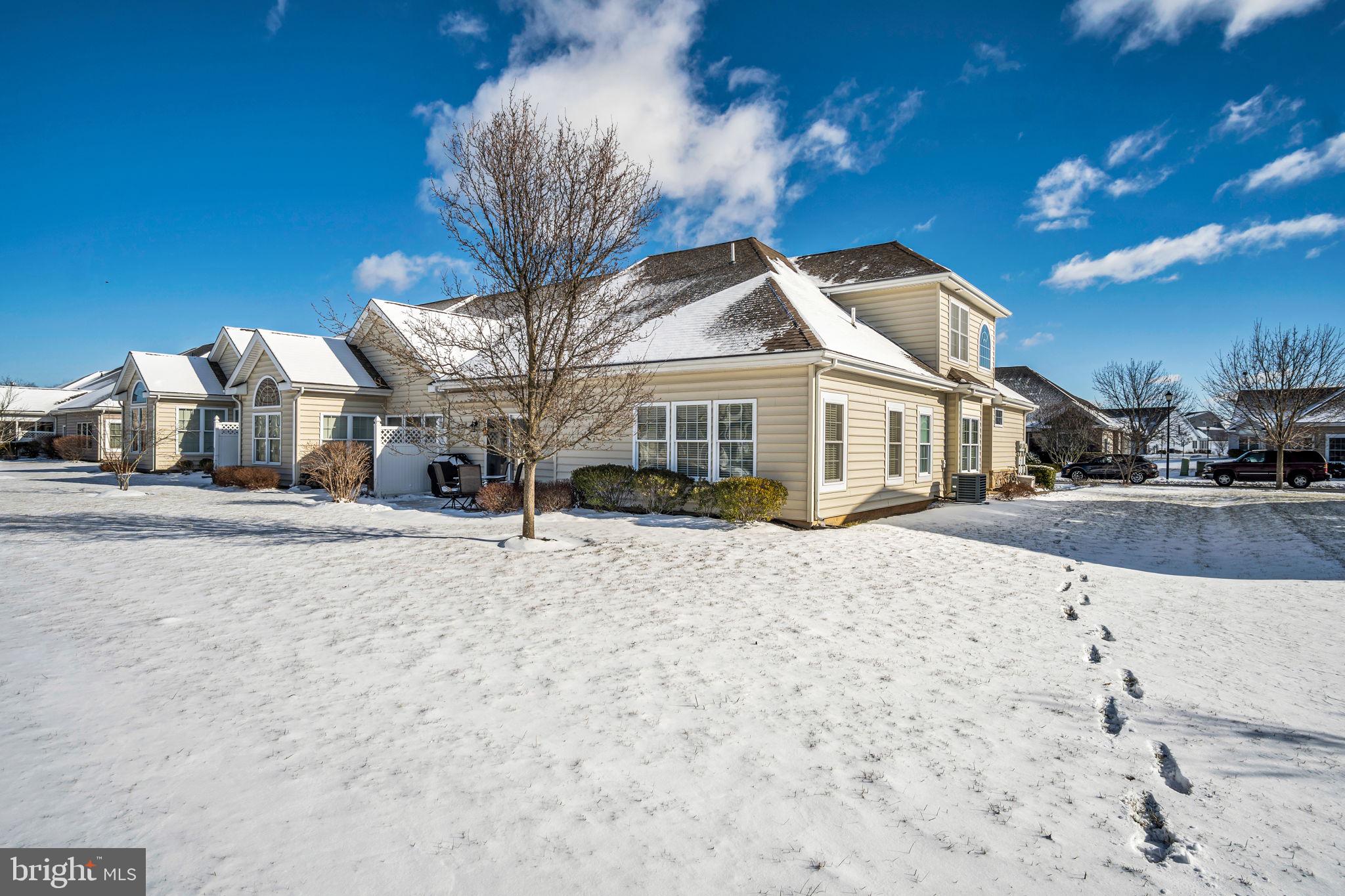 TRADITIONS OF AMERICA AT SILVER SPRING - Residential