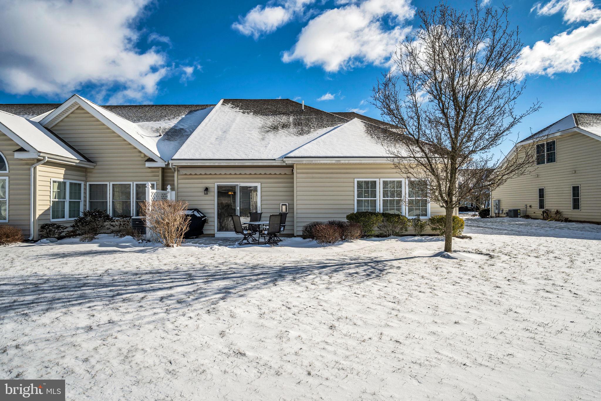 TRADITIONS OF AMERICA AT SILVER SPRING - Residential