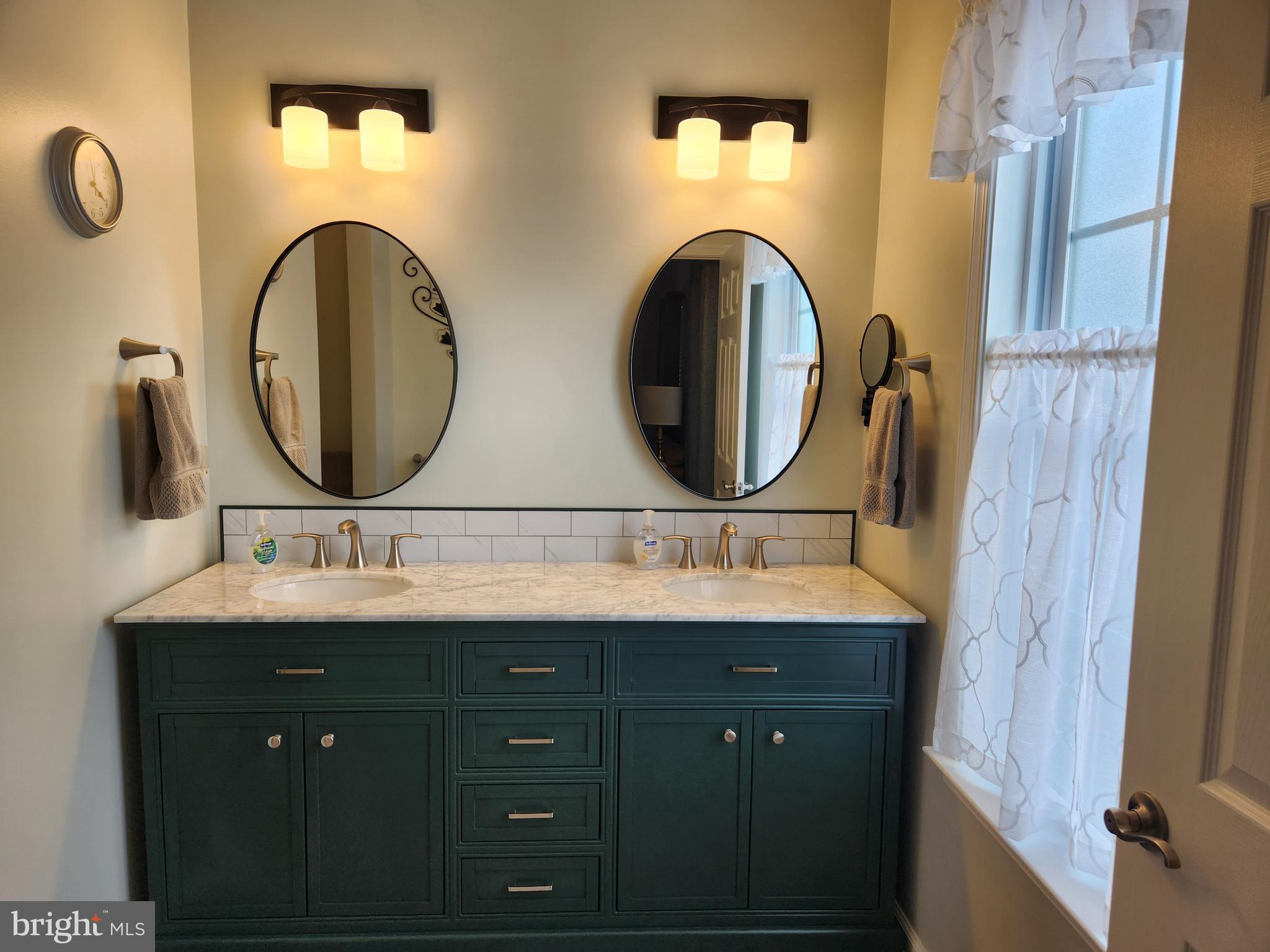 TRADITIONS OF AMERICA AT SILVER SPRING - Residential