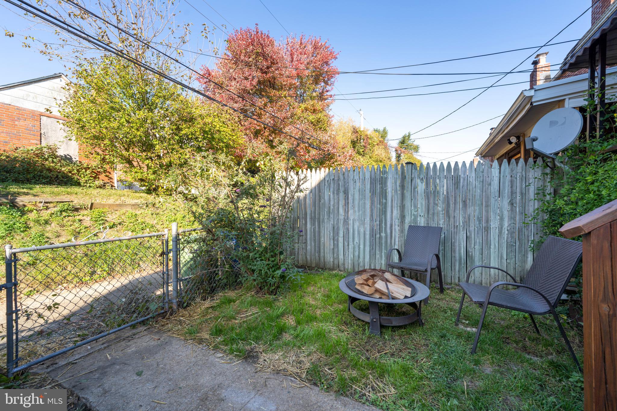 MEDFIELD - Residential