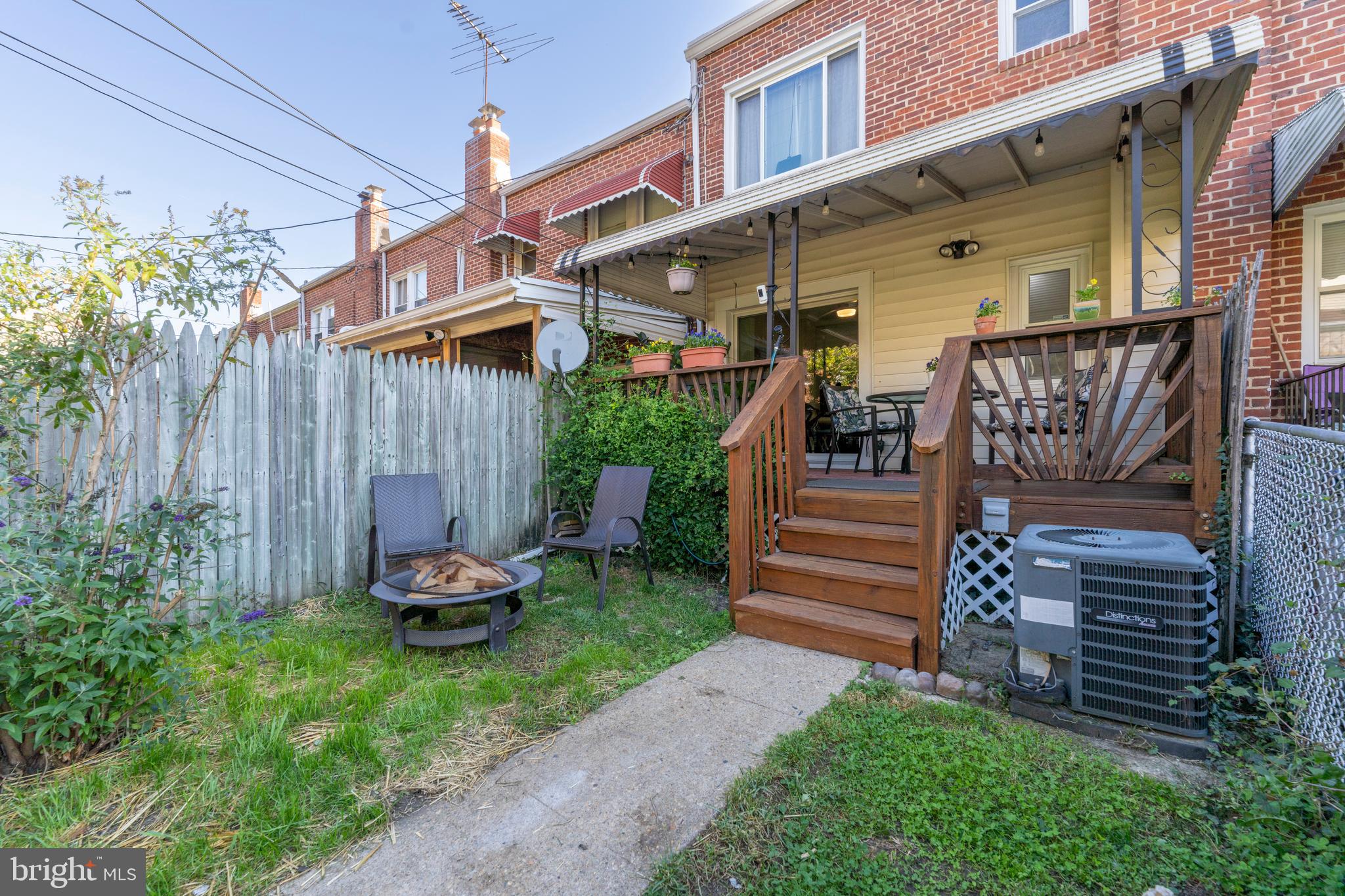 MEDFIELD - Residential