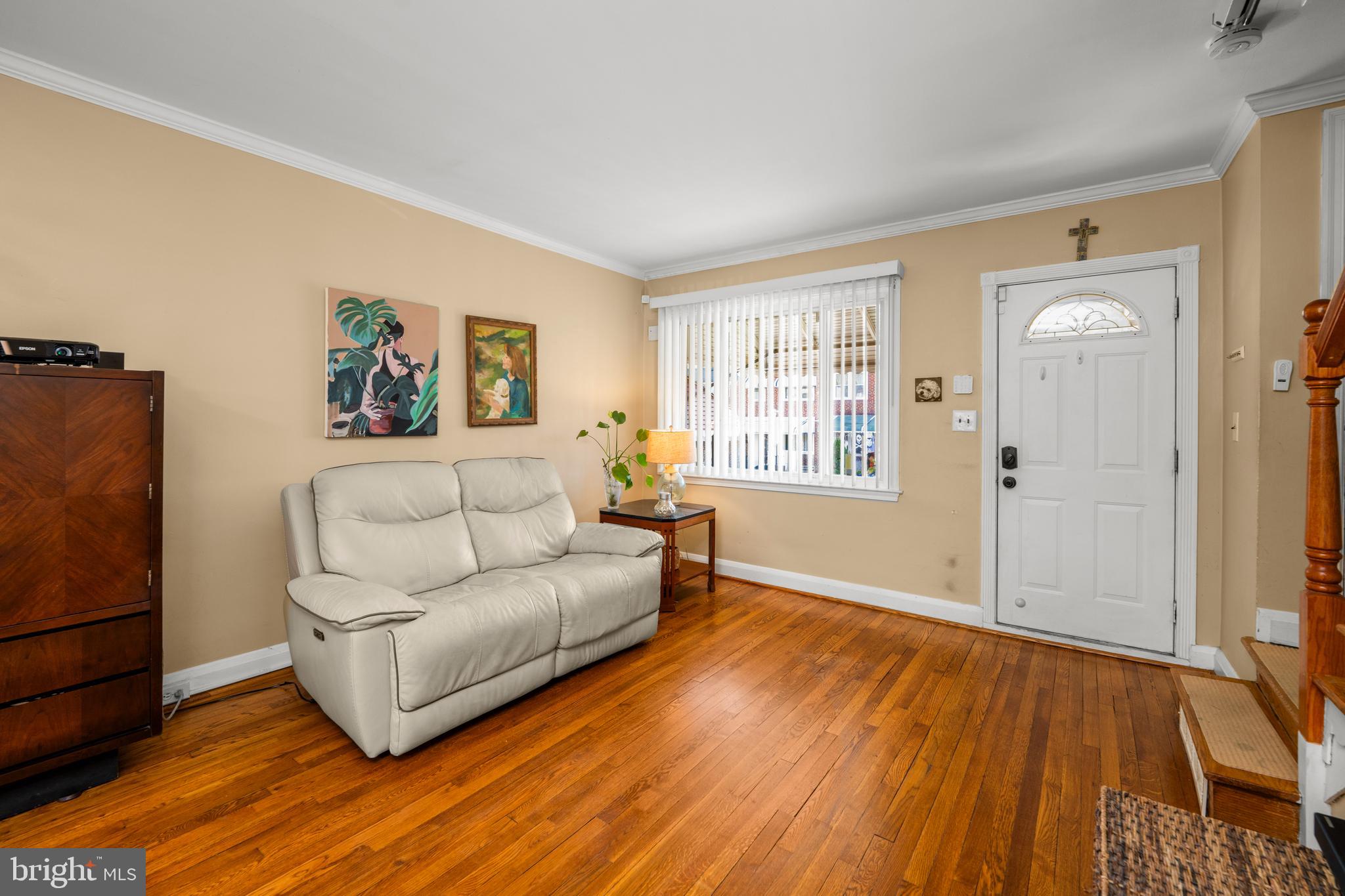 MEDFIELD - Residential