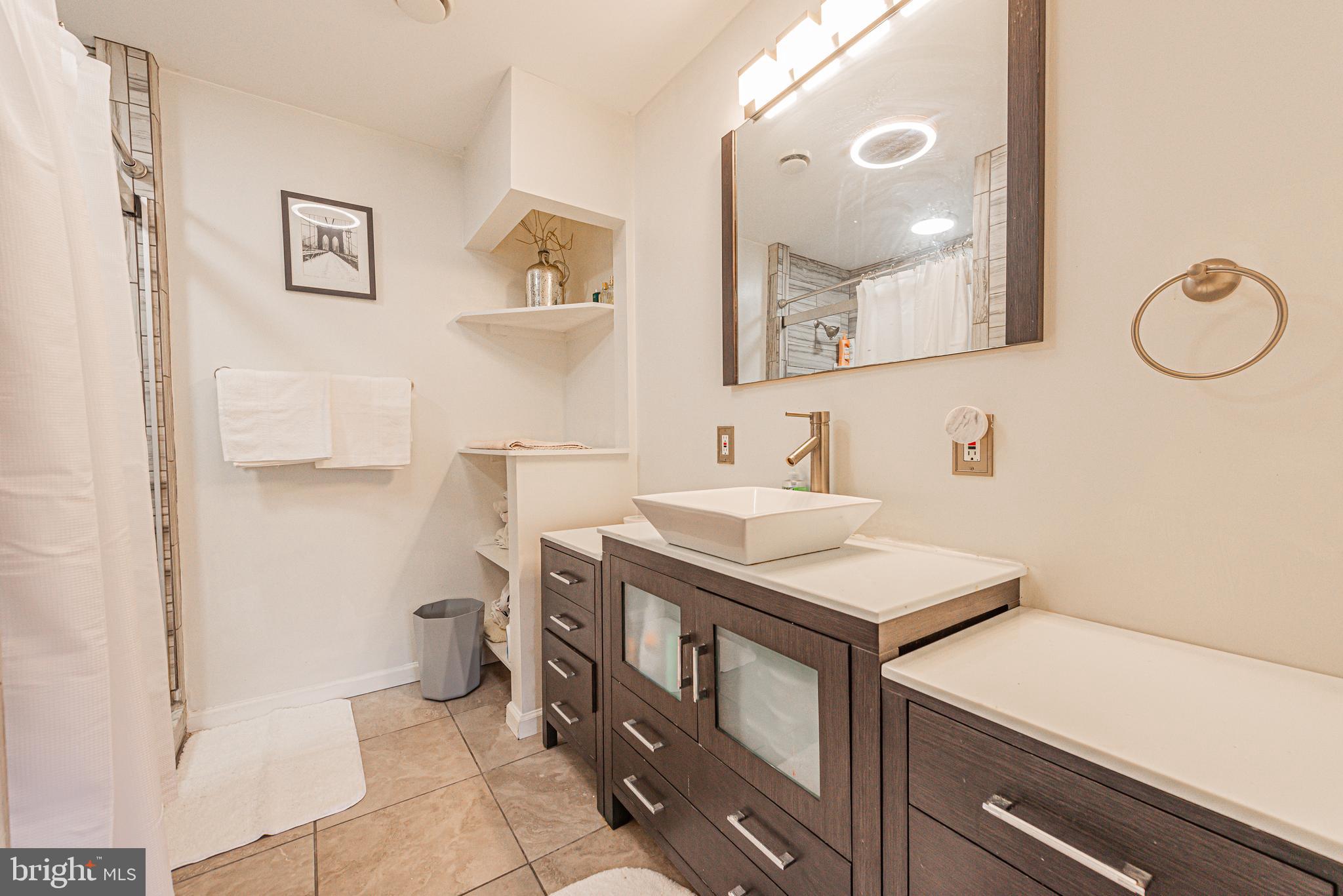 OCEAN PINES - BAY COLONY - Residential