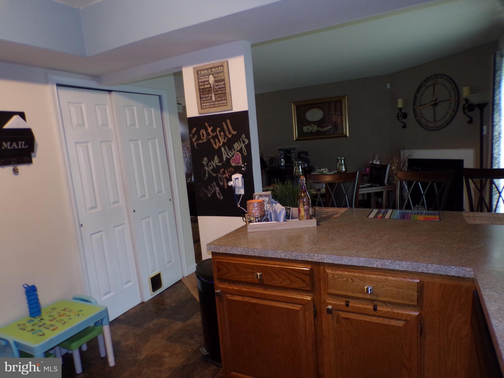 FOX KNOLL - Residential