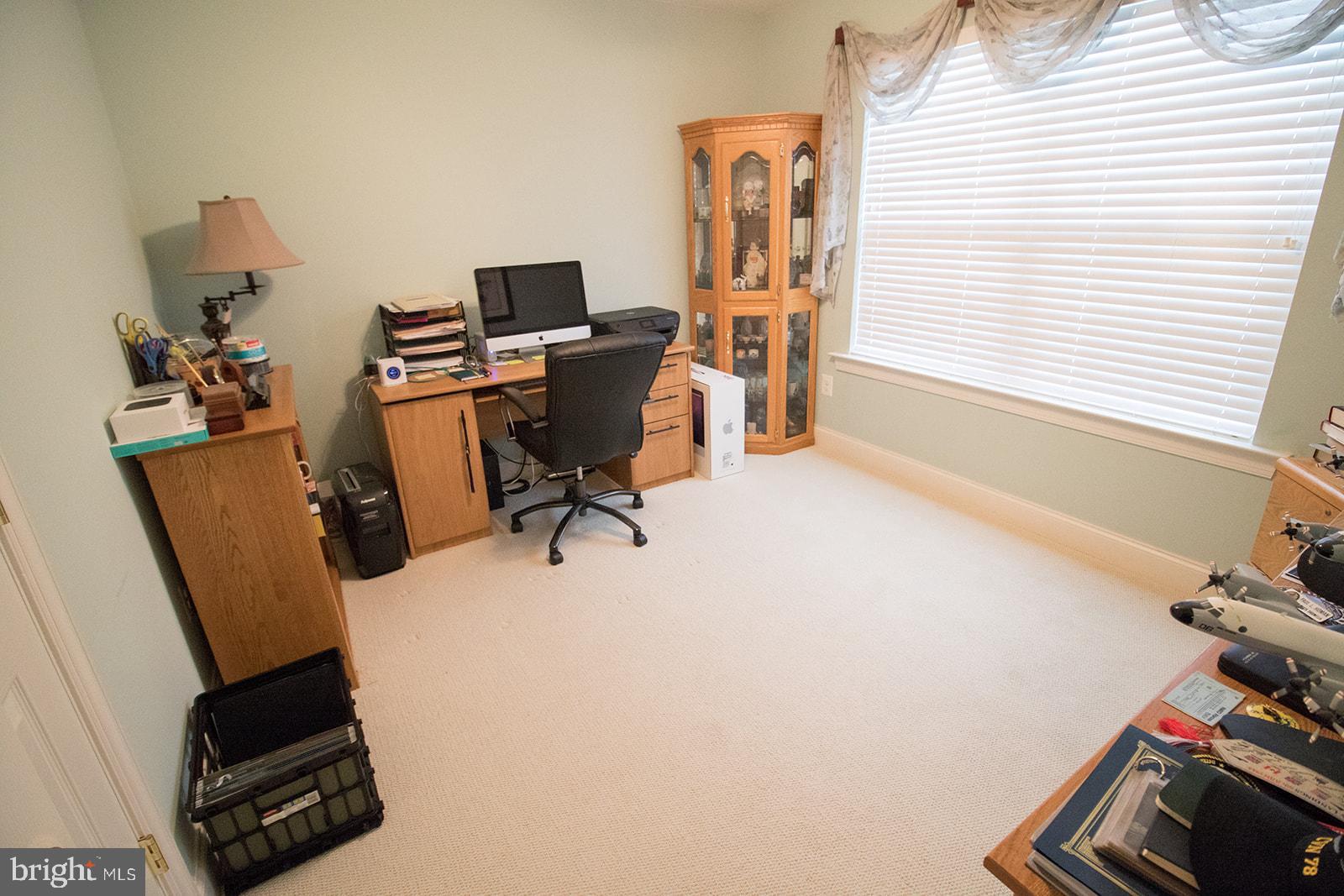 PEMBROOKE - Residential