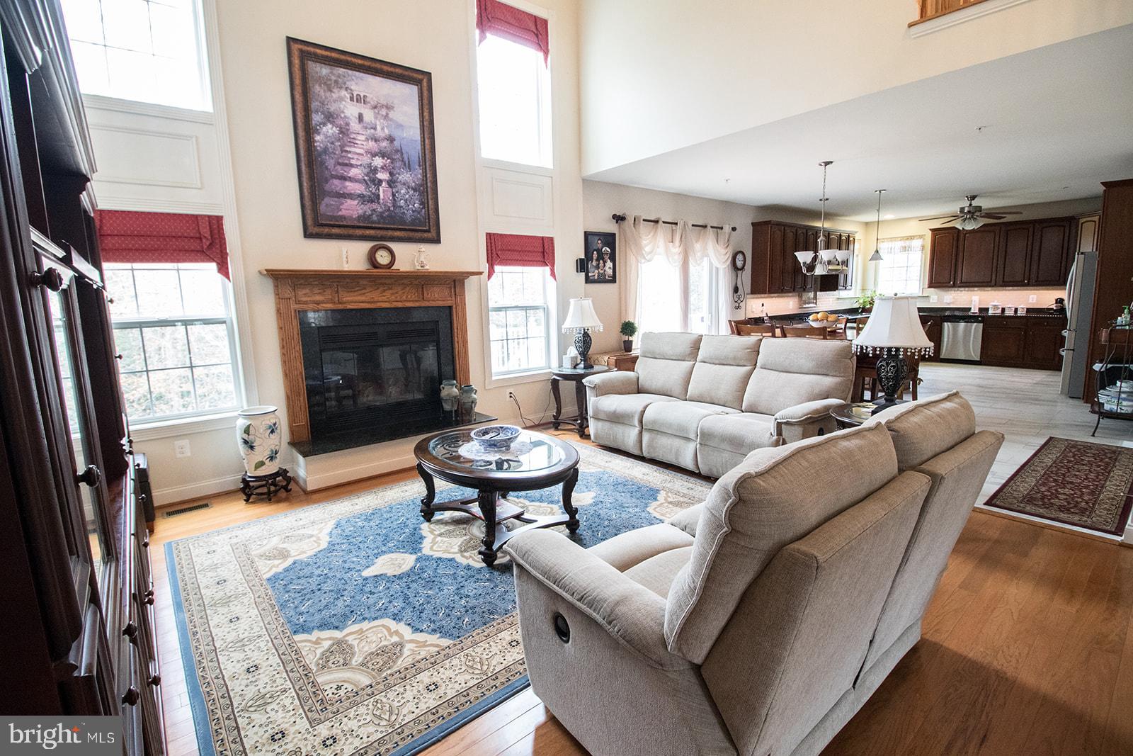 PEMBROOKE - Residential