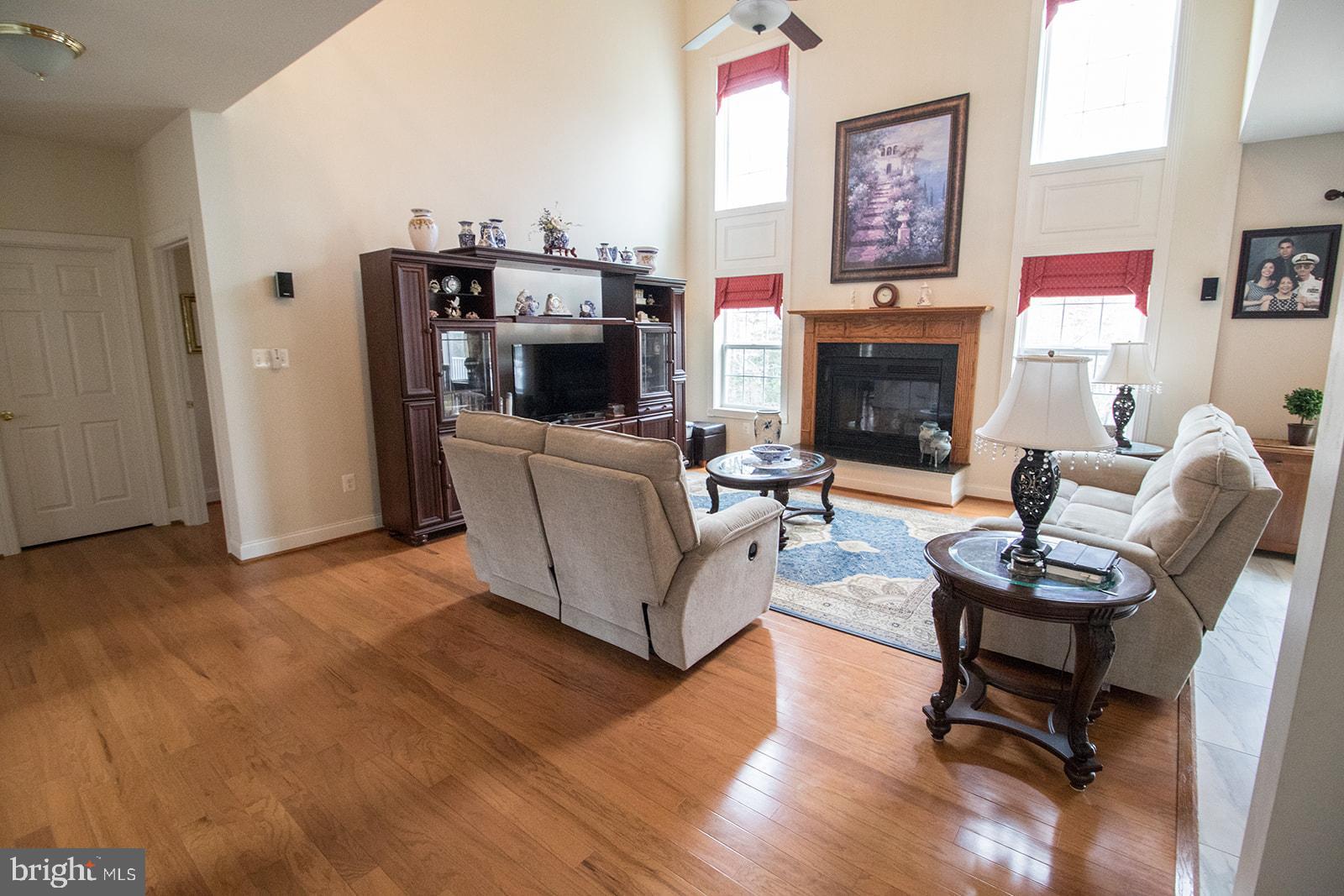 PEMBROOKE - Residential