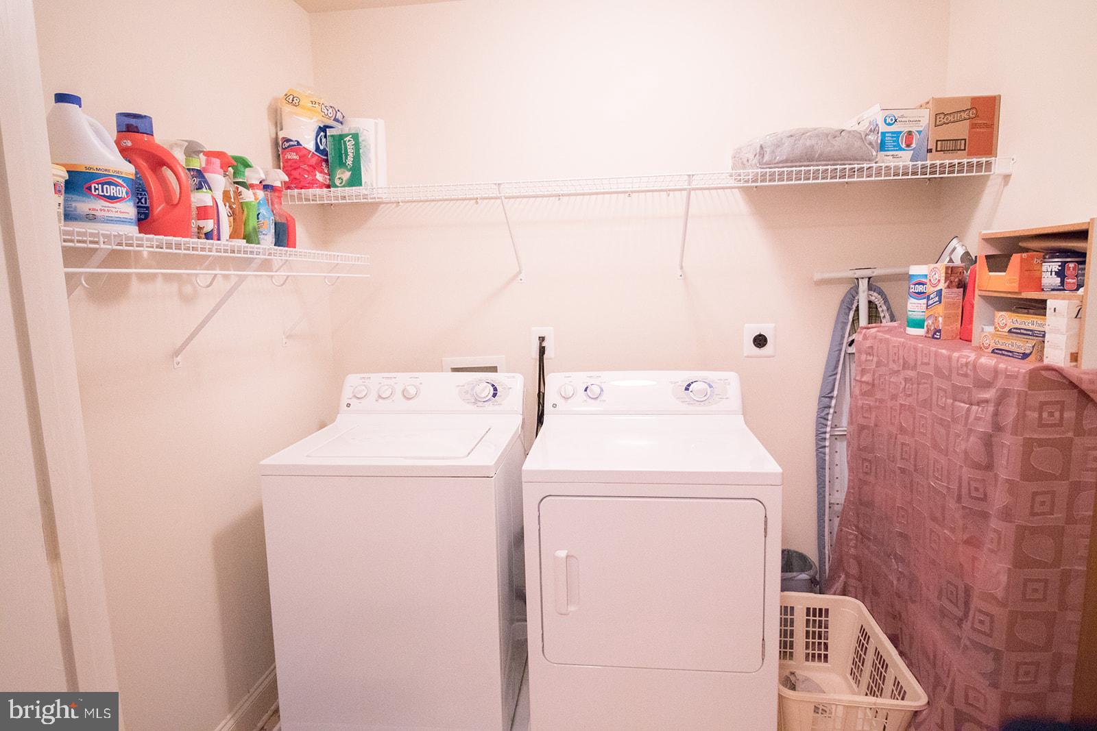 PEMBROOKE - Residential