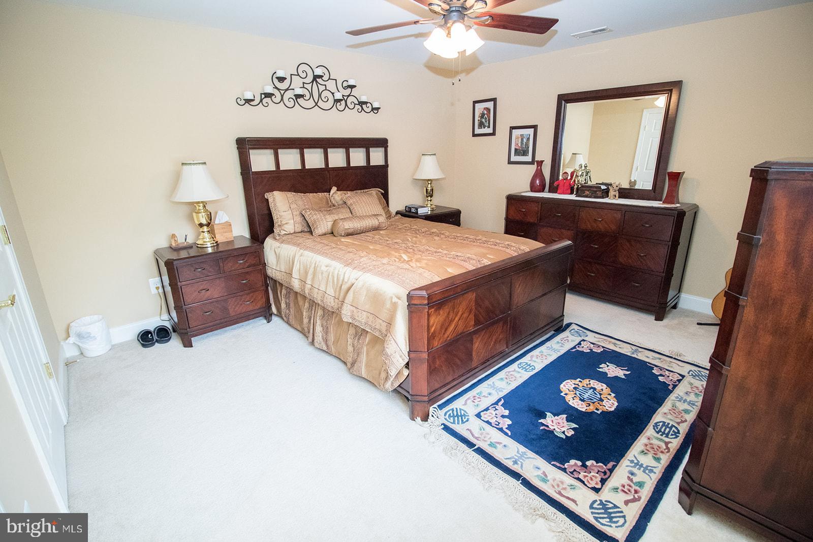 PEMBROOKE - Residential