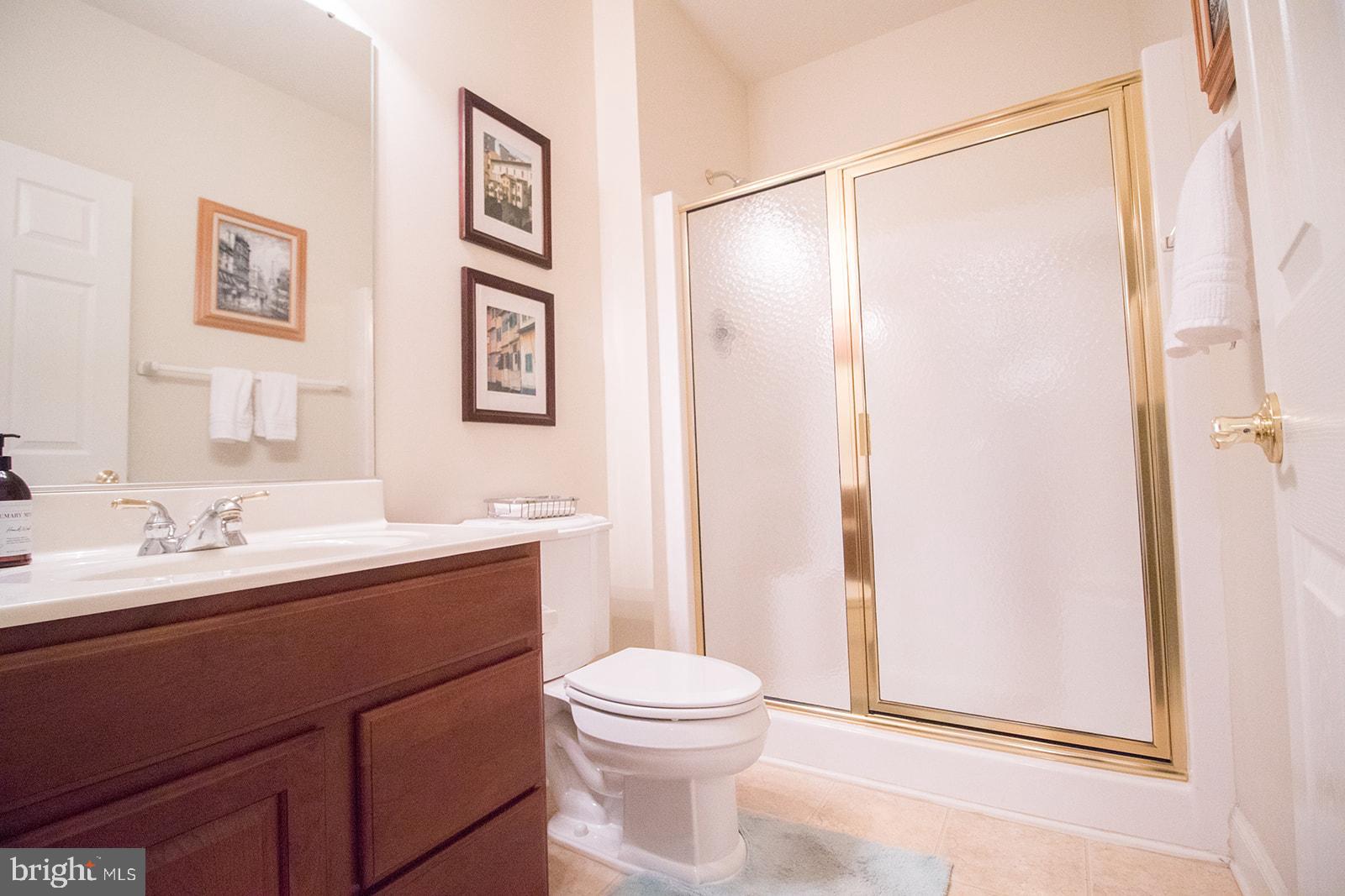 PEMBROOKE - Residential