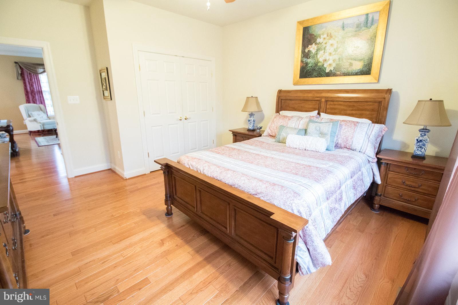 PEMBROOKE - Residential