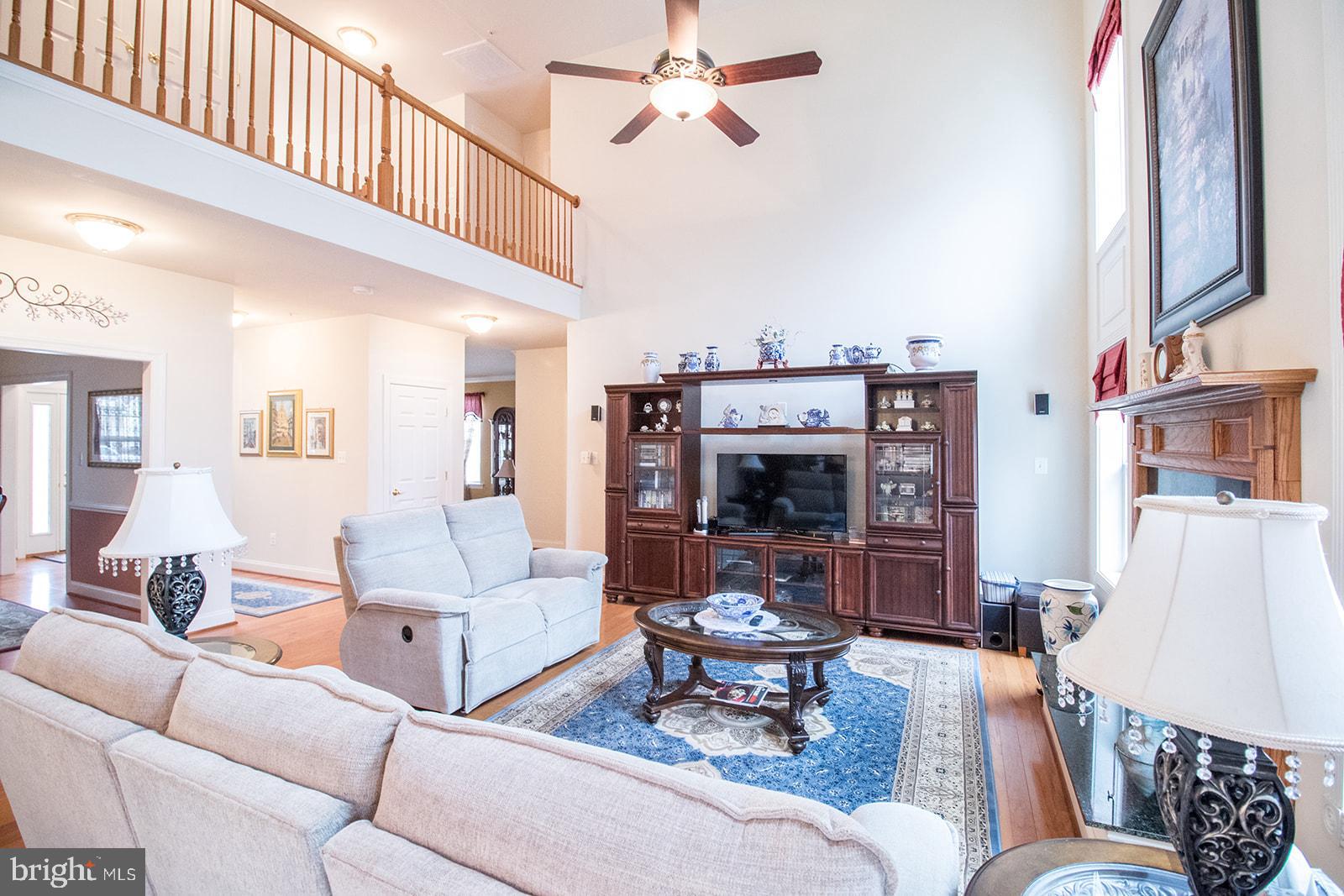 PEMBROOKE - Residential