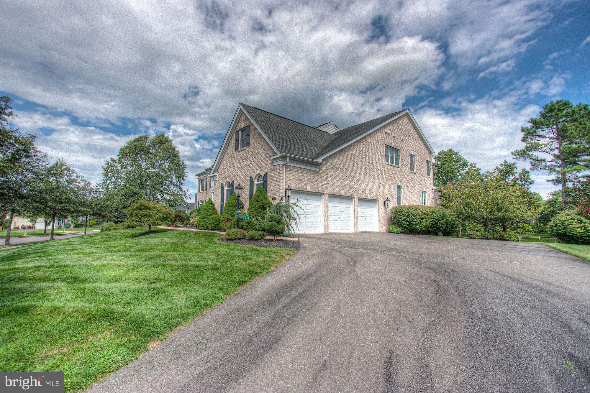 DOMINION VALLEY COUNTRY CLUB - Residential