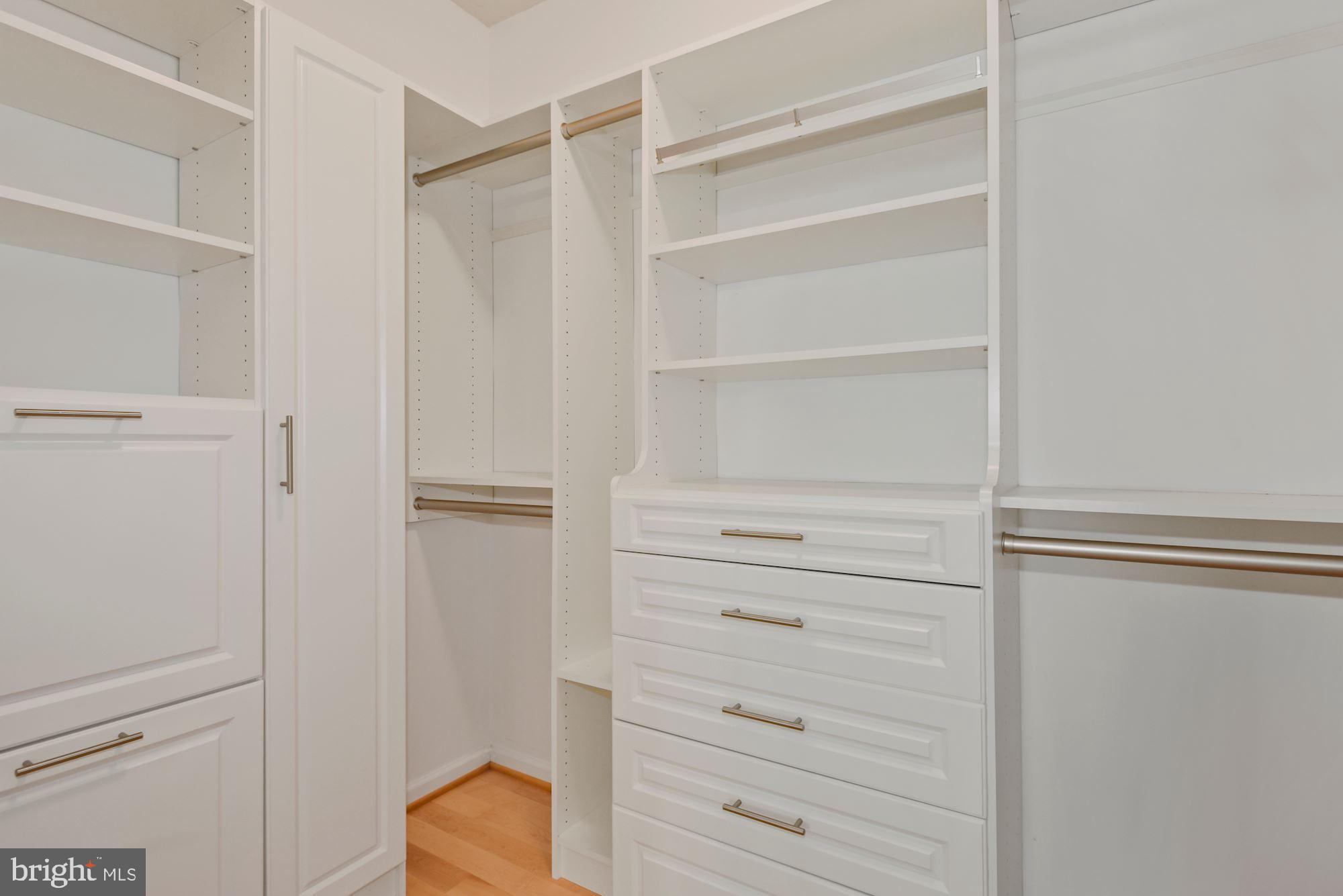 STRATFORD CLUB - Residential