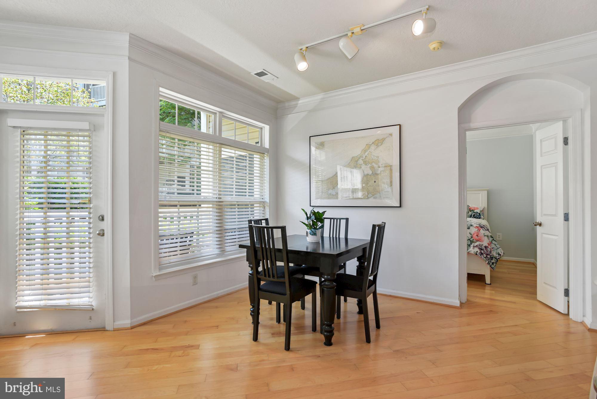 STRATFORD CLUB - Residential