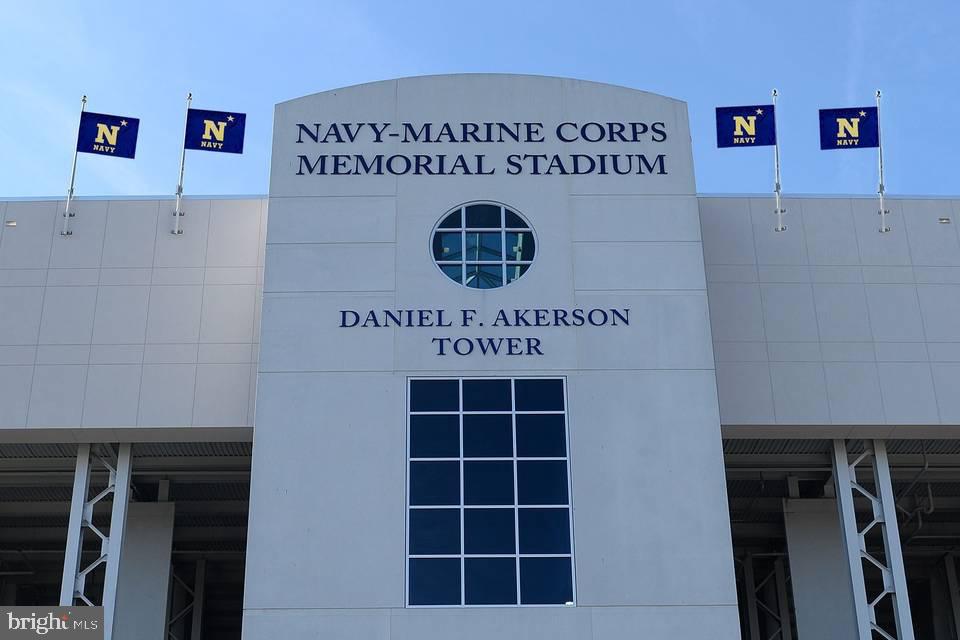 MARINERS COVE - Residential