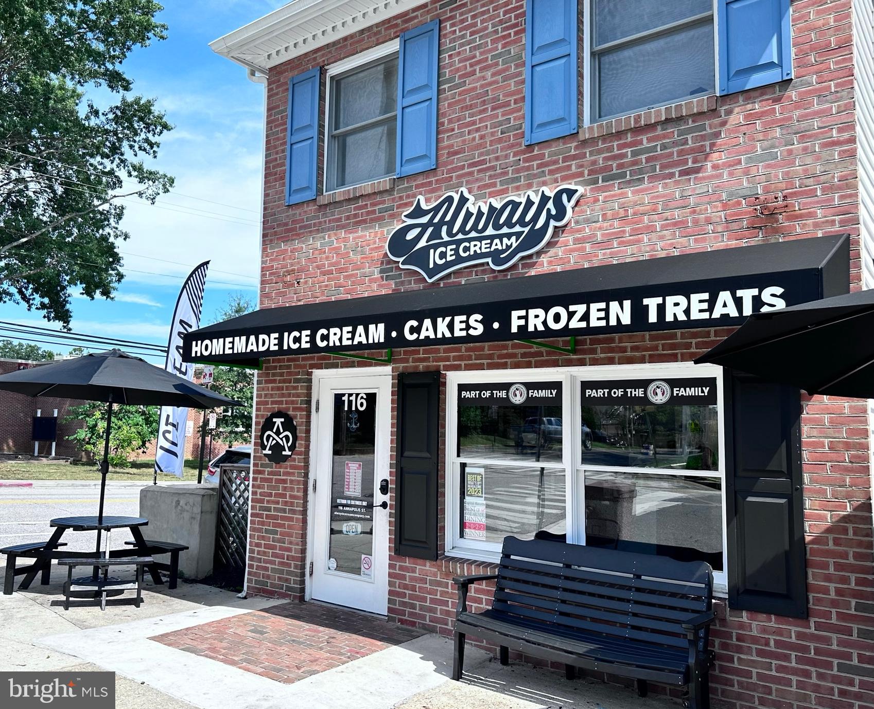 MARINERS COVE - Residential