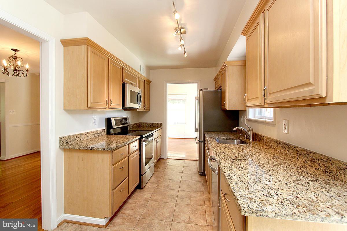 WOODBURN - Residential Lease