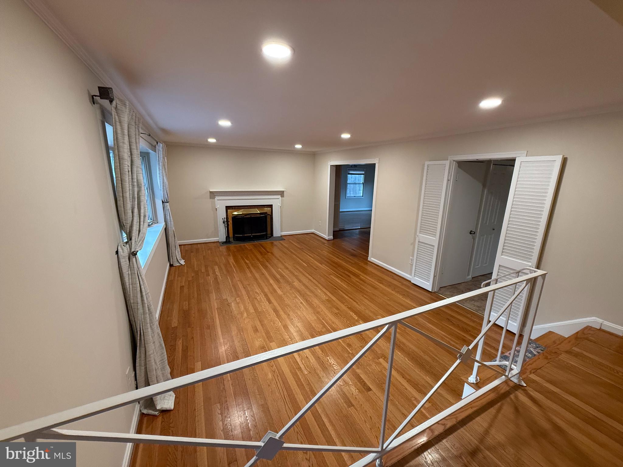 WOODBURN - Residential Lease